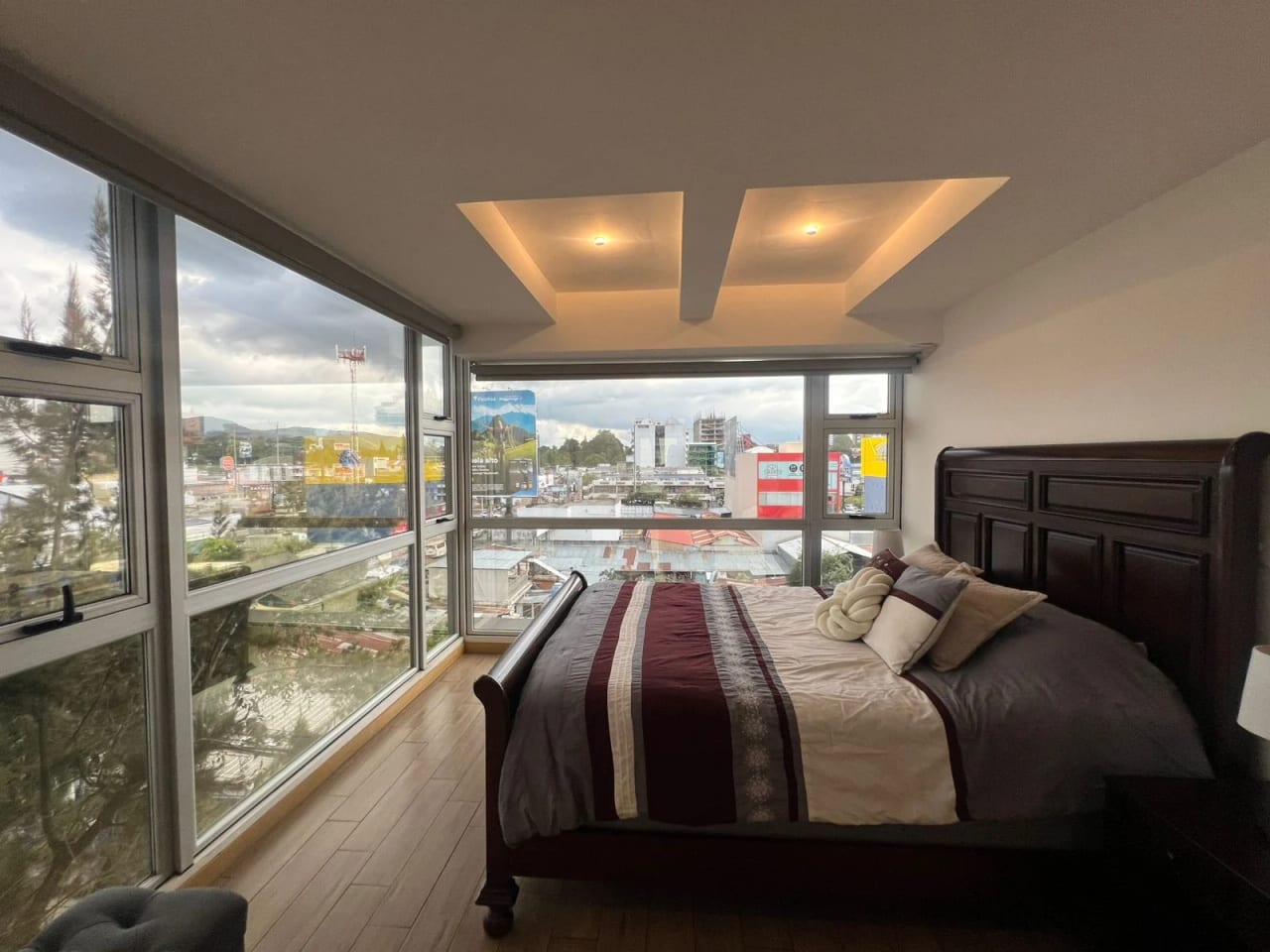 Apartamento Amueblado en Venta | Zona 10 — Apartamento en Venta en City Haus, Zona 10, Guatemala, Ciudad — foto 1 de 17