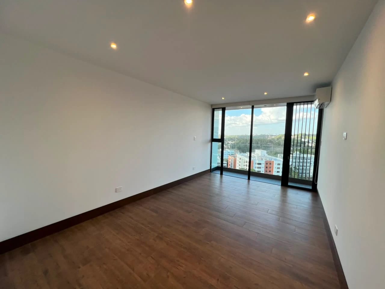 Apartamento en Renta, Zona 15 Edificio Guara Vista Hermosa 1 — Apartamento en Alquiler en Zona 15, Guatemala, Ciudad — foto 3 de 12