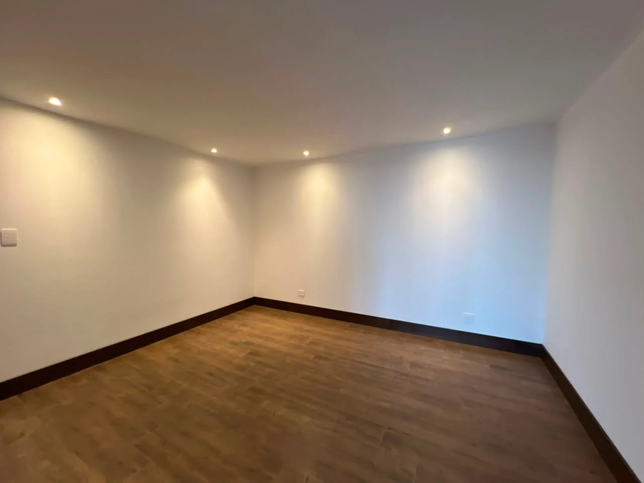 Apartamento en Renta, Zona 15 Edificio Guara Vista Hermosa 1 — Apartamento en Alquiler en Zona 15, Guatemala, Ciudad — foto 7 de 12