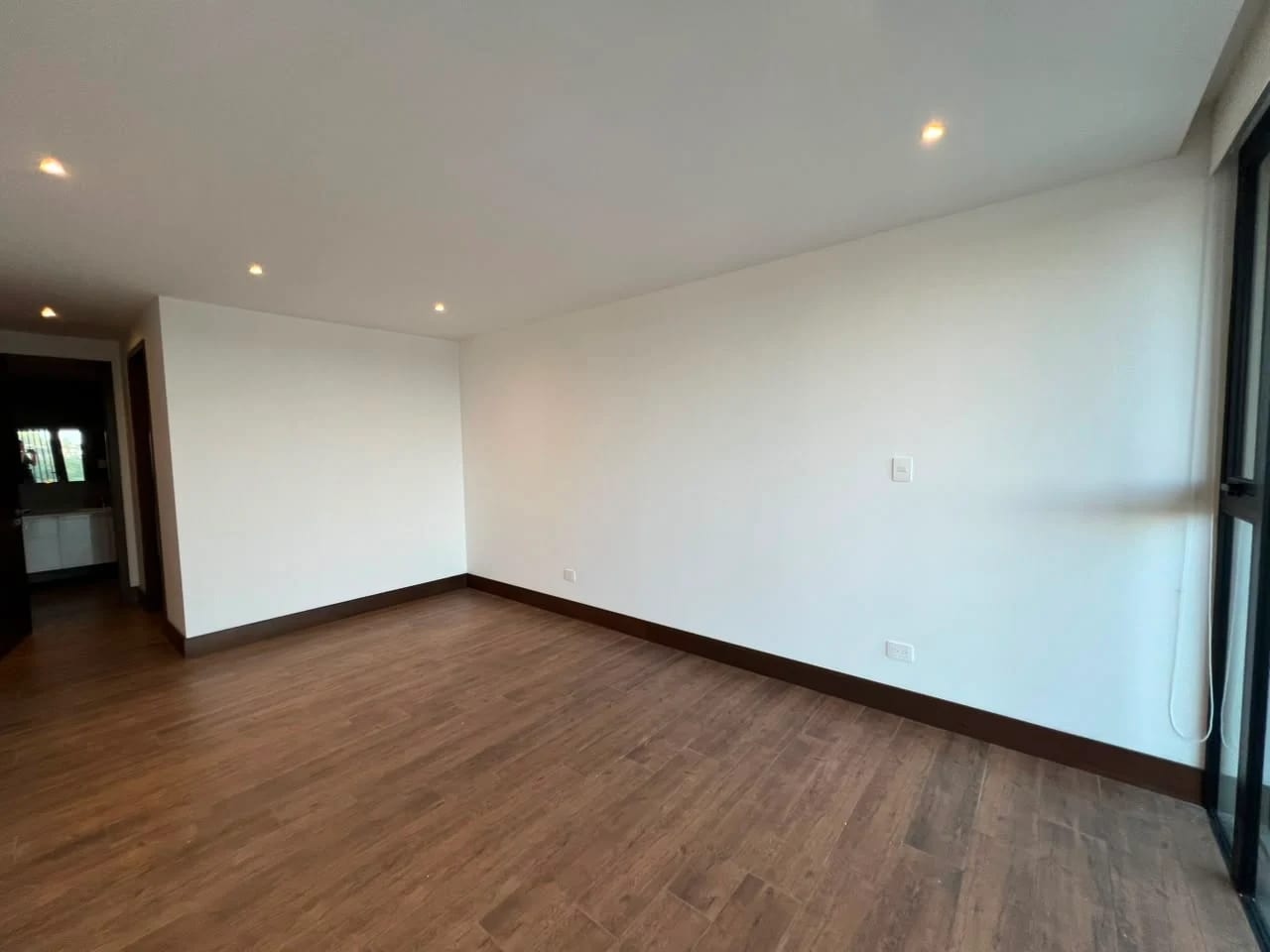 Apartamento en Renta, Zzona 15 Edificio Gaura Vista Hermosa 1 — Apartamento en Alquiler en Gaura, Zona 15, Guatemala, Ciudad — foto 3 de 12