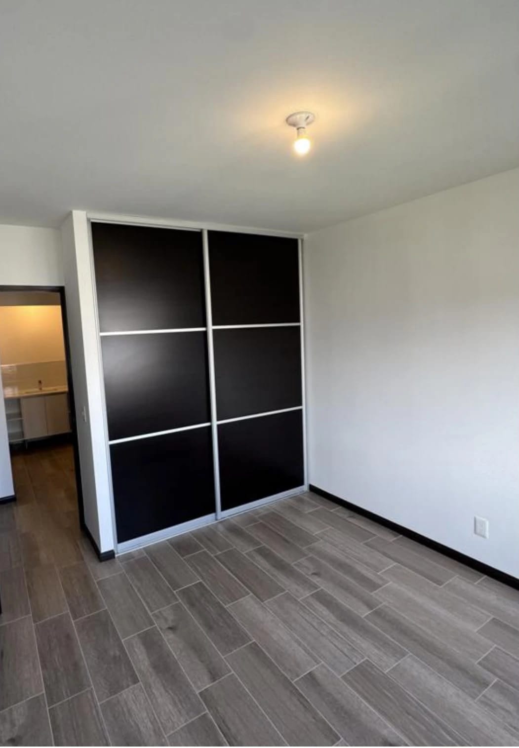 Apartamento en Renta en Zona 14 Edificio Segheria — Apartamento en Alquiler en Segheria, Zona 14, Guatemala, Ciudad — foto 3 de 14