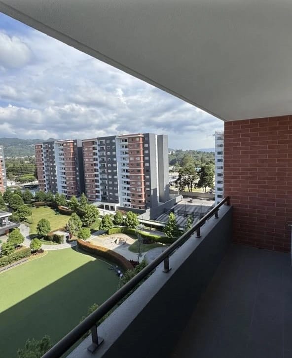 Apartamento en Renta en Zona 14 Edificio Segheria — Apartamento en Alquiler en Segheria, Zona 14, Guatemala, Ciudad — foto 13 de 14