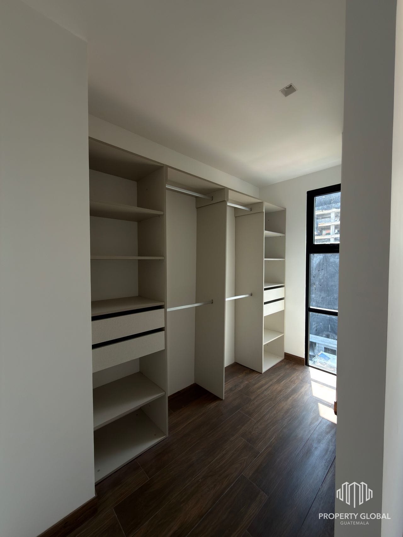 Apartamento 2 dormitorios en renta zona 15 Vista Hermosa II — Apartamento en Venta en Zona 15, Guatemala, Ciudad — foto 4 de 11