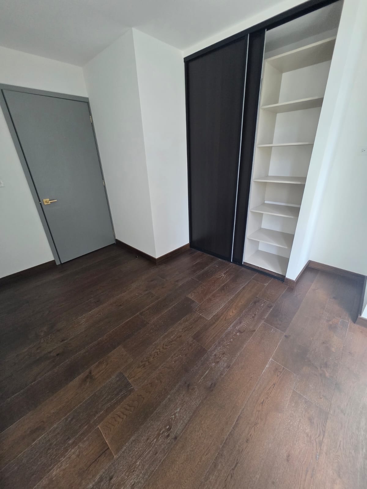 Apartamento para estrenar en z. 10 en excelente ubicación l — Apartamento en Alquiler en Zona 10, Guatemala, Ciudad — foto 9 de 11
