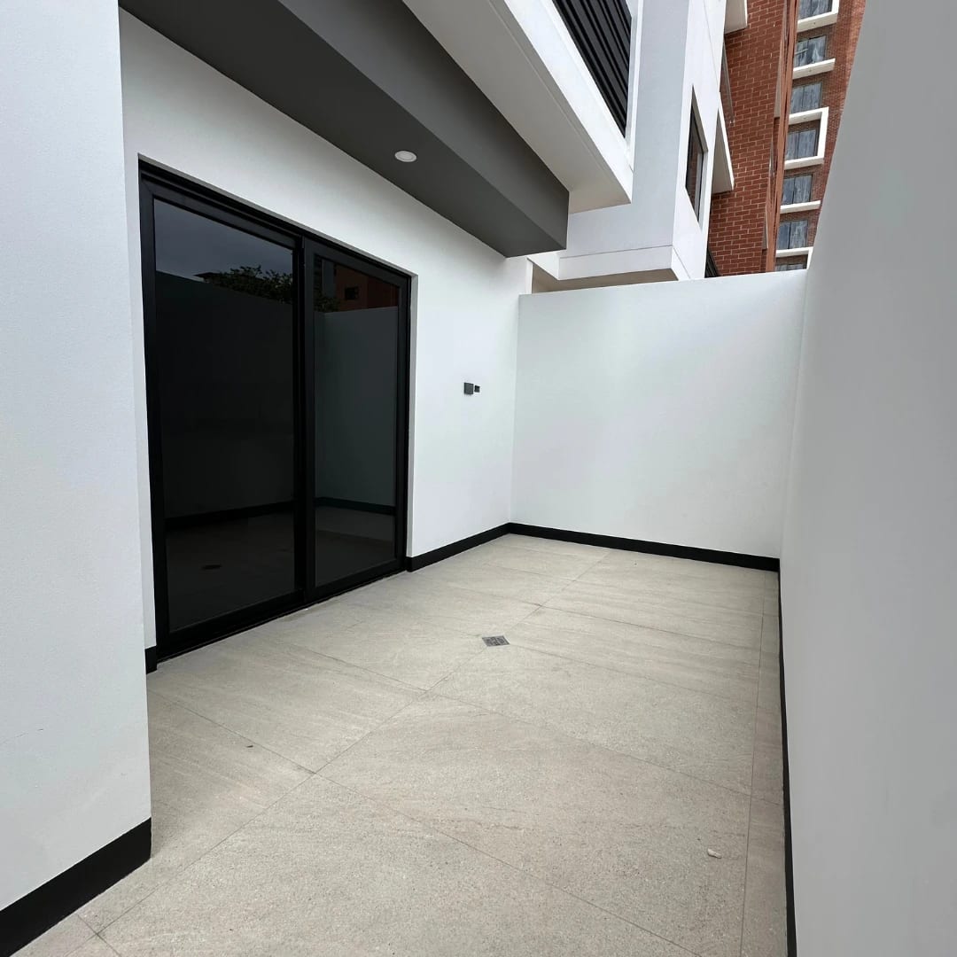 Terraza — Apartamento en Venta | Neo 2, Zona 10 — Apartamento en Venta en Neo Apartamentos, Zona 10, Guatemala, Ciudad — foto 13 de 14