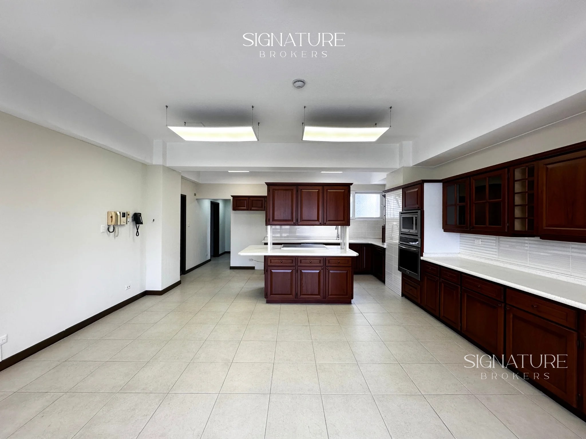 Apartamento en Venta – Premiere Plaza Z.10 - 2