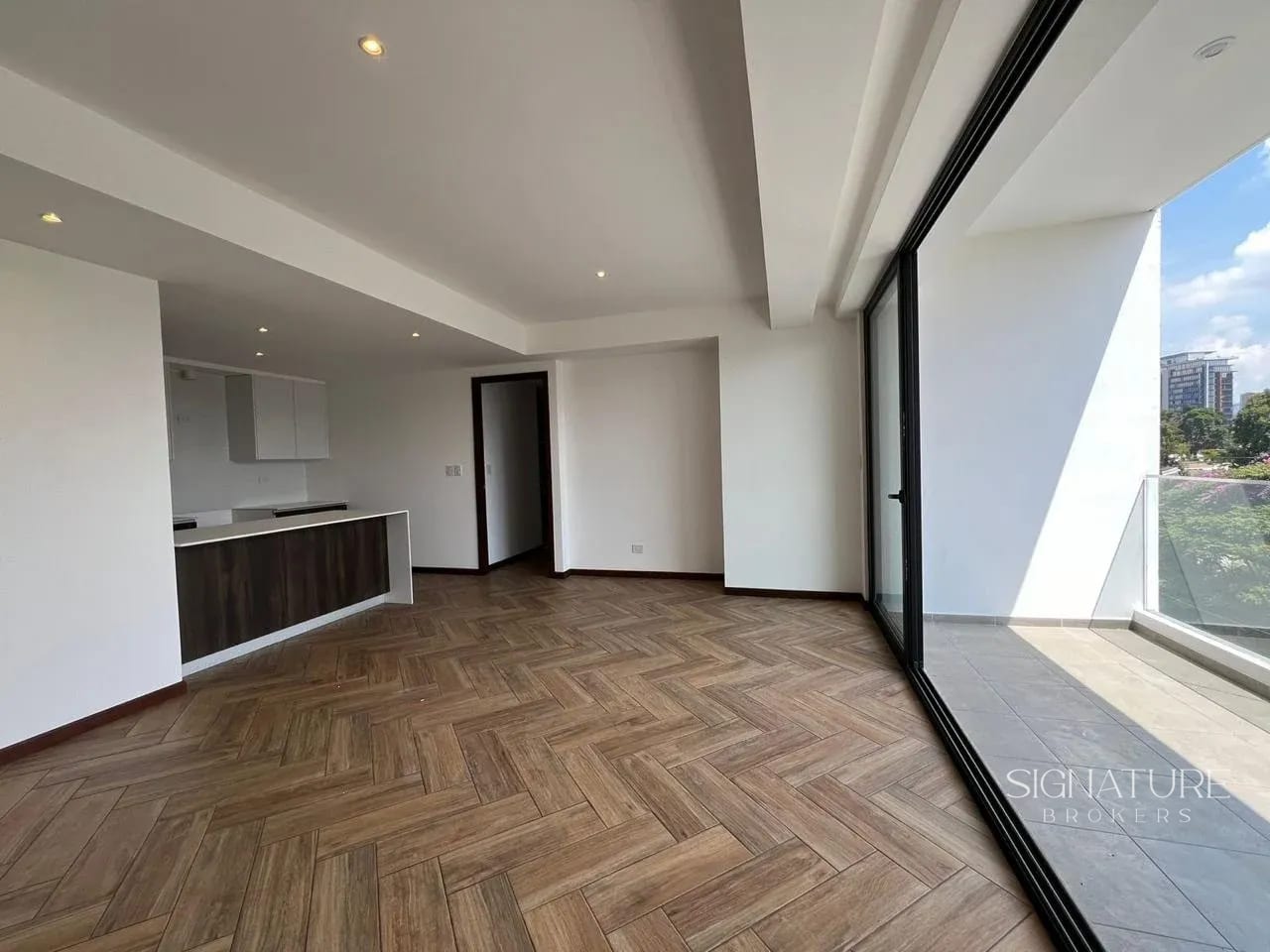 Apartamento en Renta en Naori - zona 10 — Apartamento en Alquiler en Zona 10, Guatemala, Ciudad — foto 2 de 12