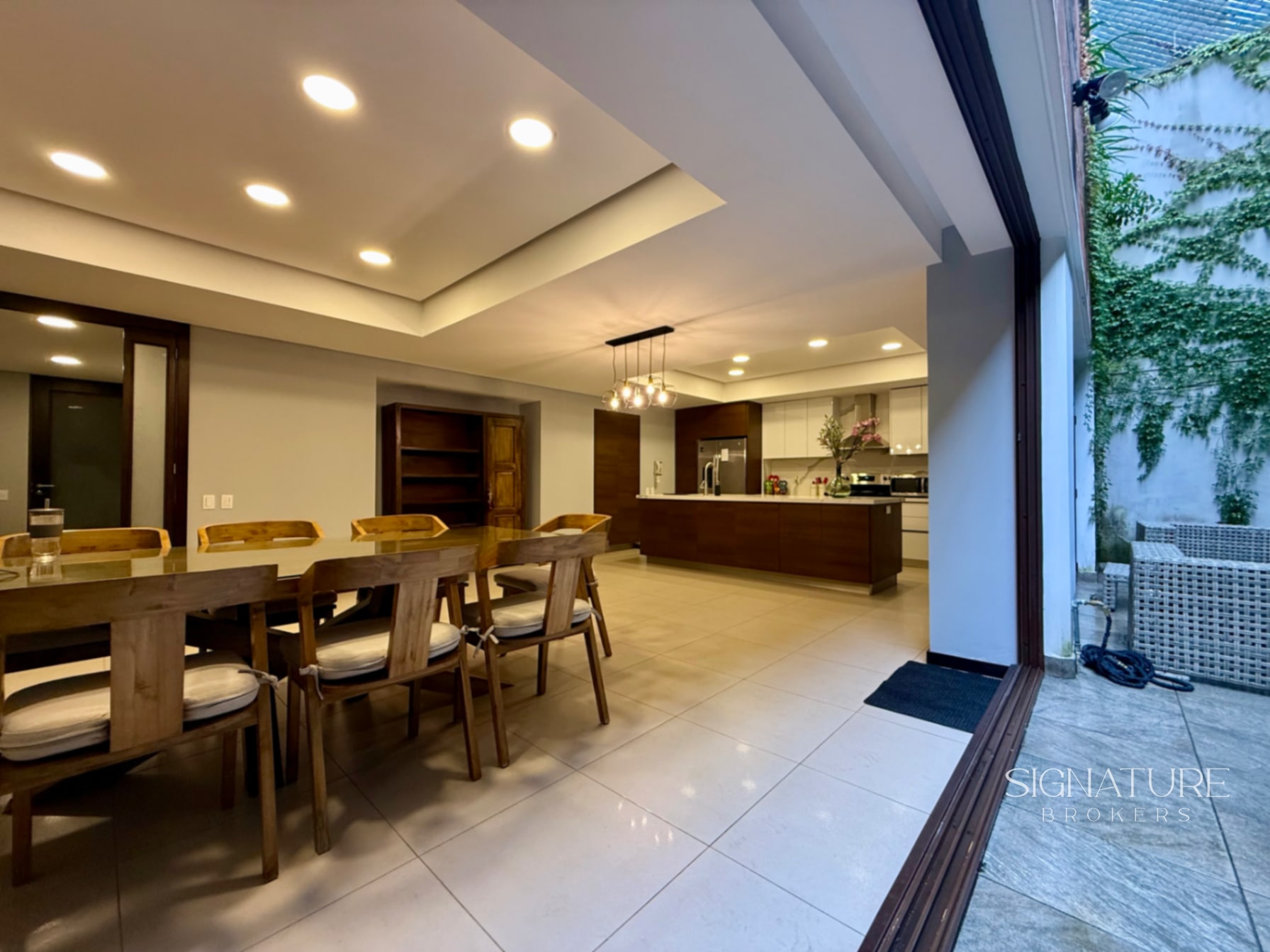 Apartamento en Venta - 4a Avenida, Zona 14 — Apartamento en Venta en Zona 14, Guatemala, Ciudad — foto 2 de 10