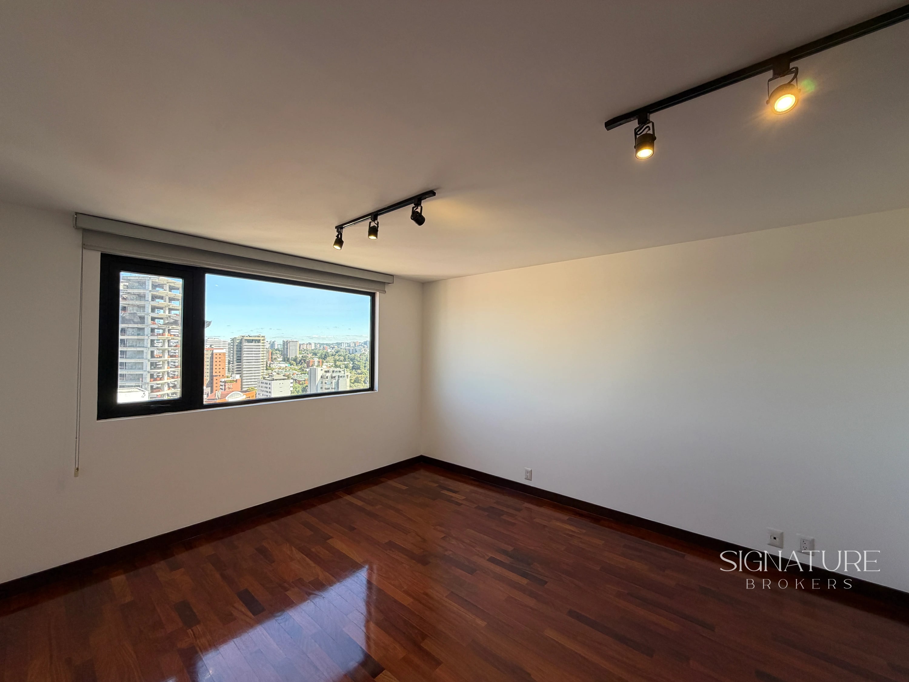 Apartamento en Venta - Lantana zona 14 — Apartamento en Venta en Lantana, Zona 14, Guatemala, Ciudad — foto 8 de 16