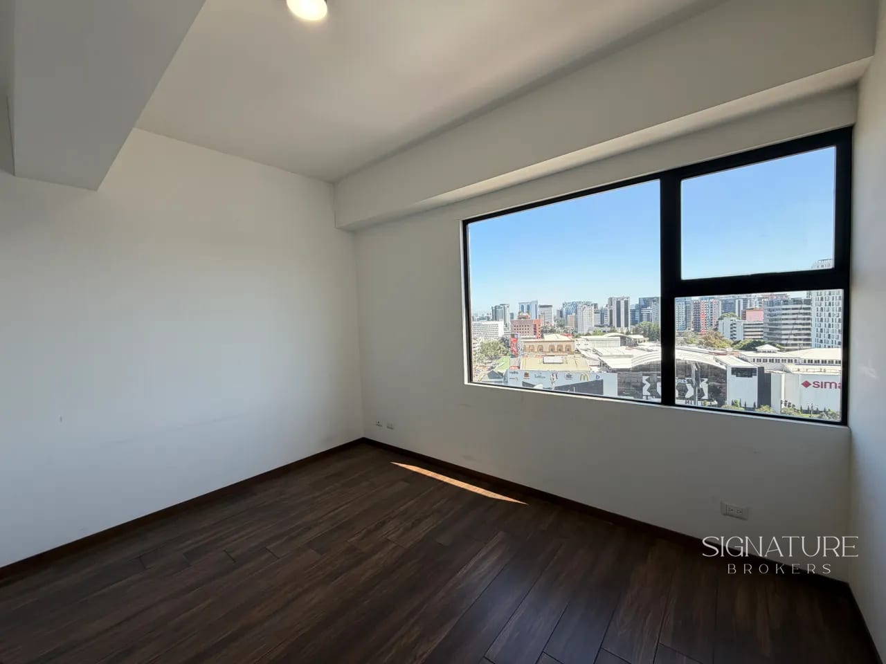 Apartamento en Venta - Casa Acueducto Z. 10 — Apartamento en Venta en Casa Acueducto, Zona 10, Guatemala, Ciudad — foto 6 de 13