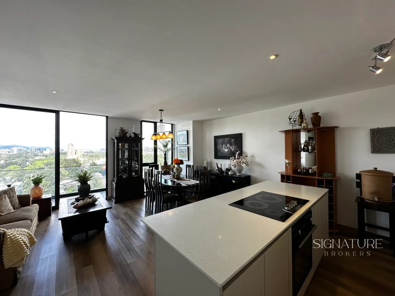 Apartamento en Venta - Tomus Col. El Maestro Z.15 — Apartamento en Venta en Tomus, Zona 15, Guatemala, Ciudad — foto 2 de 17
