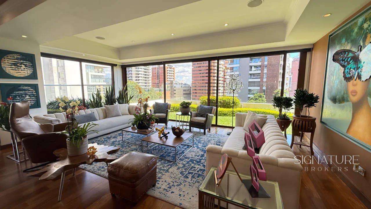 Apartamento en Venta con Jardínes - zona 14 — Apartamento en Venta en Gaudí, Zona 14, Guatemala, Ciudad — foto 1 de 10