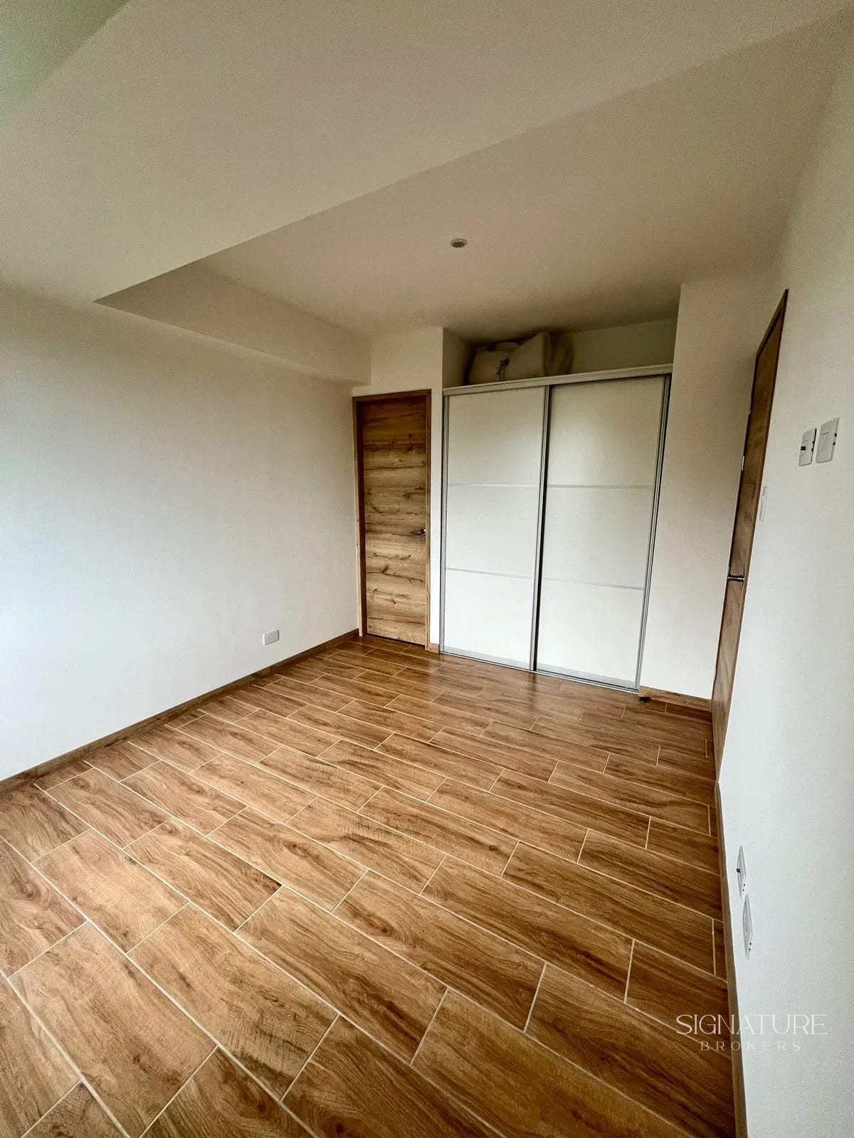 Apartamento en Alquiler Amueblado - Cendana zona 9 (copia) — Apartamento en Alquiler en Cendana, Zona 9, Guatemala, Ciudad — foto 5 de 8