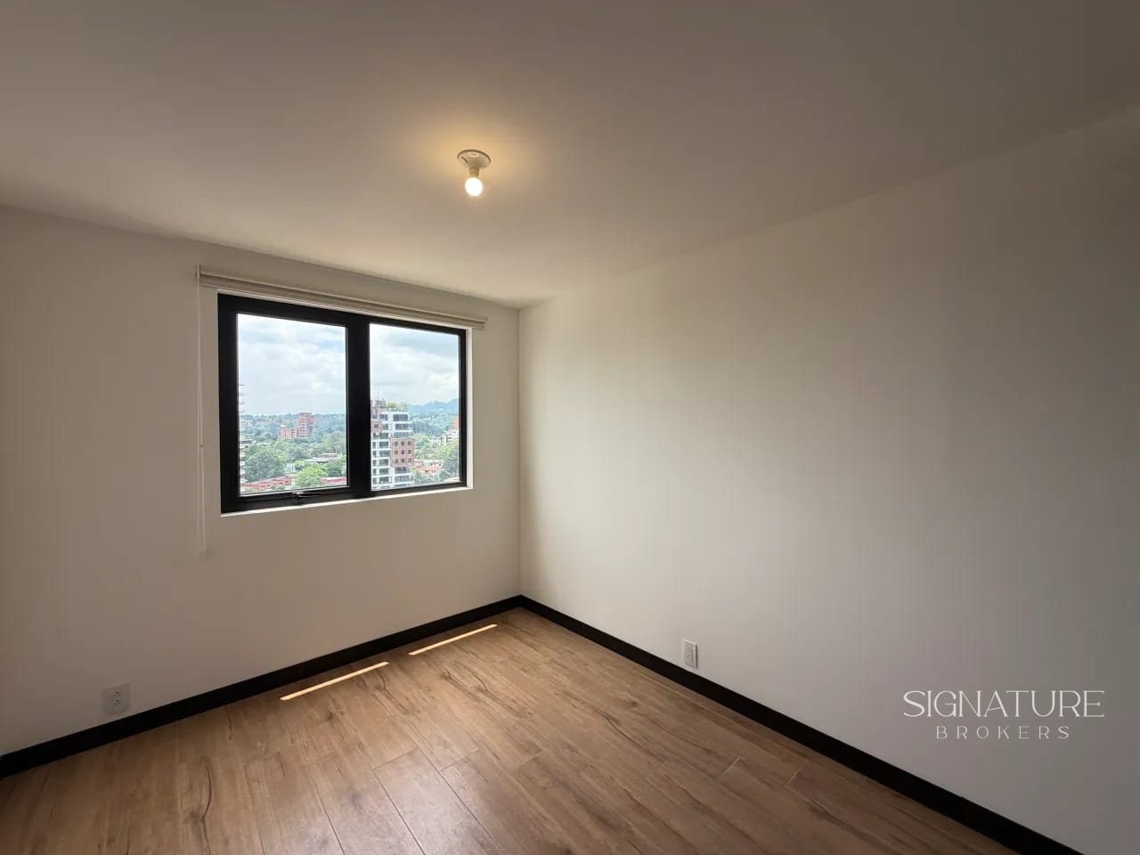 Alena VHII Z.15 — Apartamento en Alquiler en Zona 15, Guatemala, Ciudad — foto 2 de 9