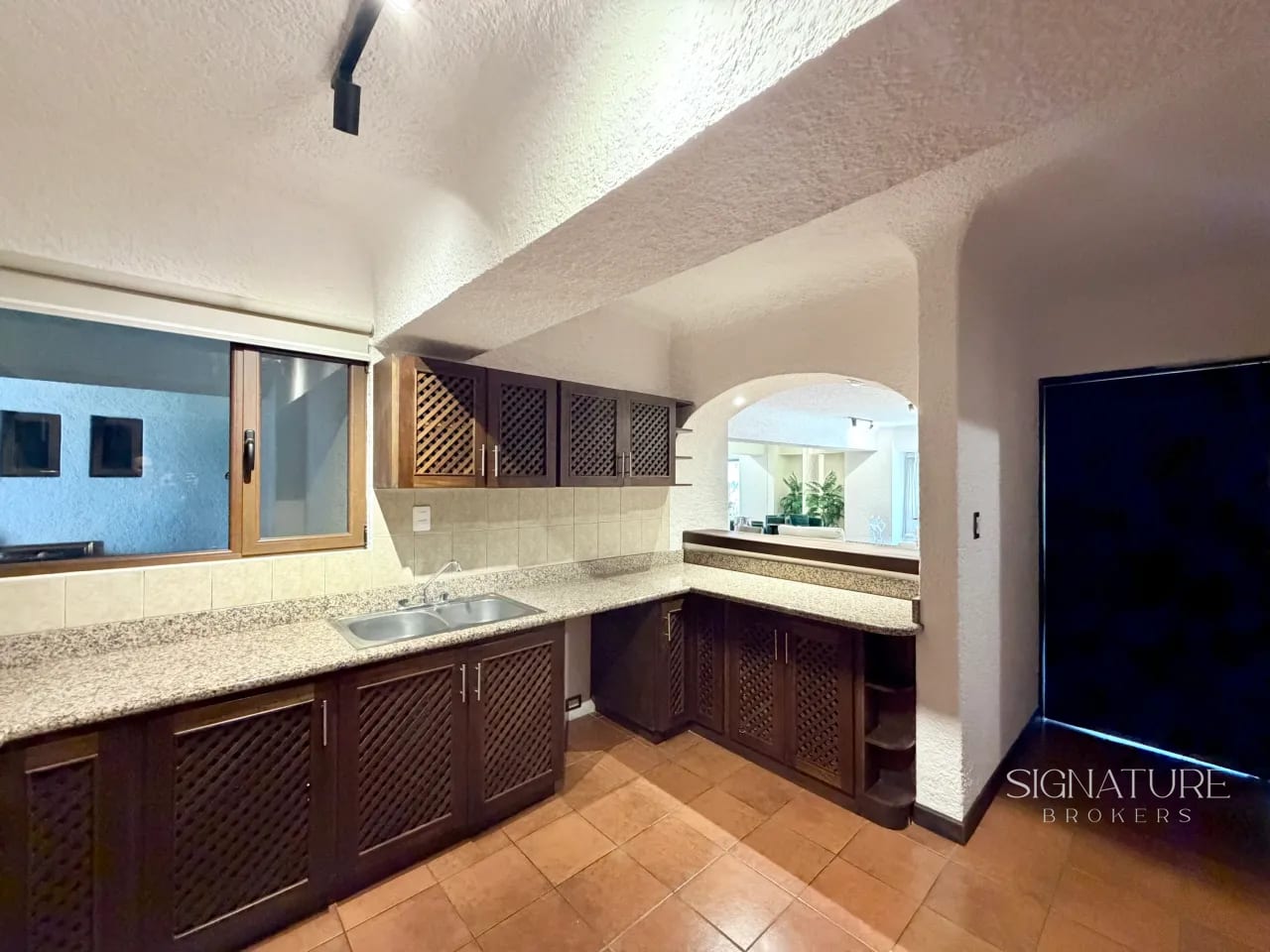 Apartamento amueblado en renta - Mediterranium, Vista Hermosa I Z.15 — Apartamento en Alquiler en Zona 15, Guatemala, Ciudad — foto 4 de 10