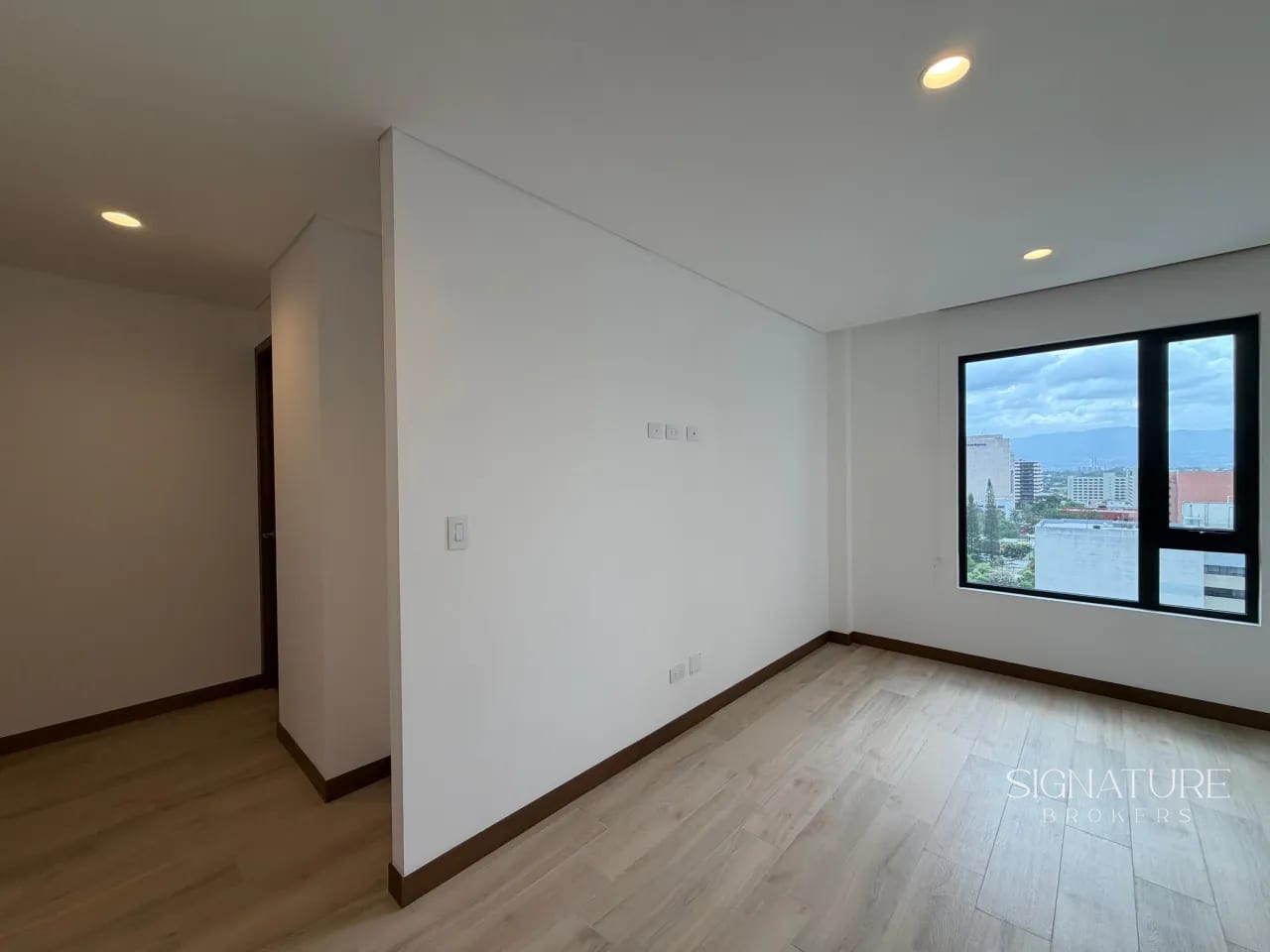 Apartamento en Venta - Ferre Díez Z.10 — Apartamento en Venta en Ferré Diez, Zona 10, Guatemala, Ciudad — foto 7 de 13