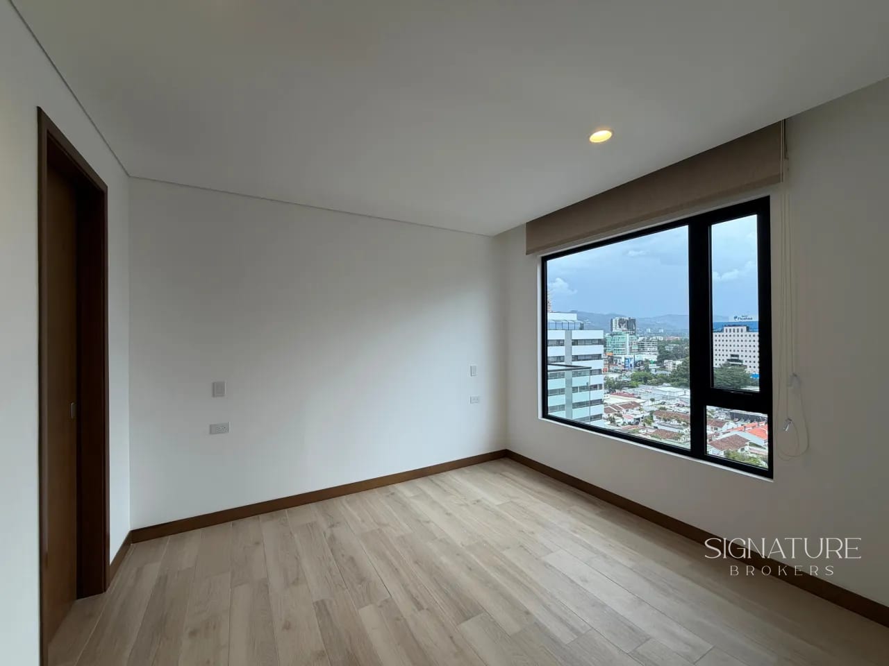 Apartamento en Venta - Ferre Díez Z.10 — Apartamento en Venta en Ferré Diez, Zona 10, Guatemala, Ciudad — foto 12 de 13