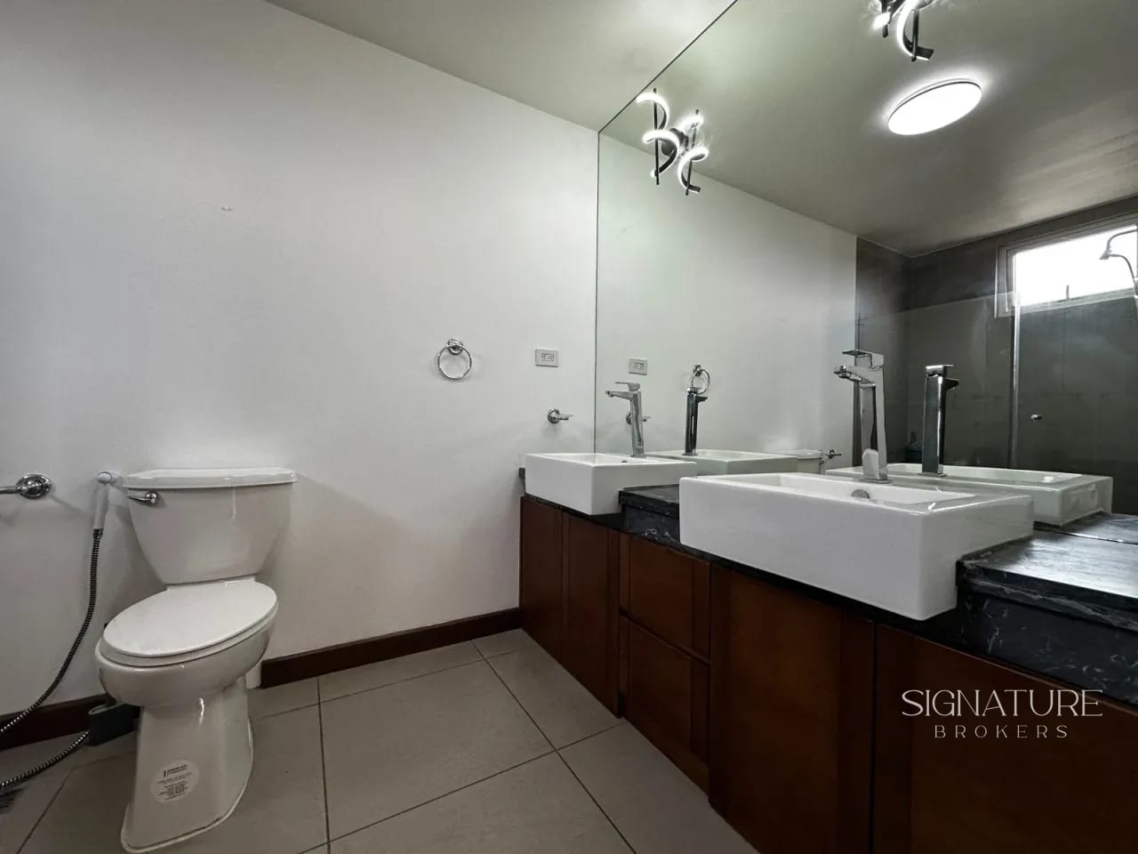 Apartamento en Renta – Oakland 12-24 Zona 10 — Apartamento en Alquiler en Zona 10, Guatemala, Ciudad — foto 8 de 9
