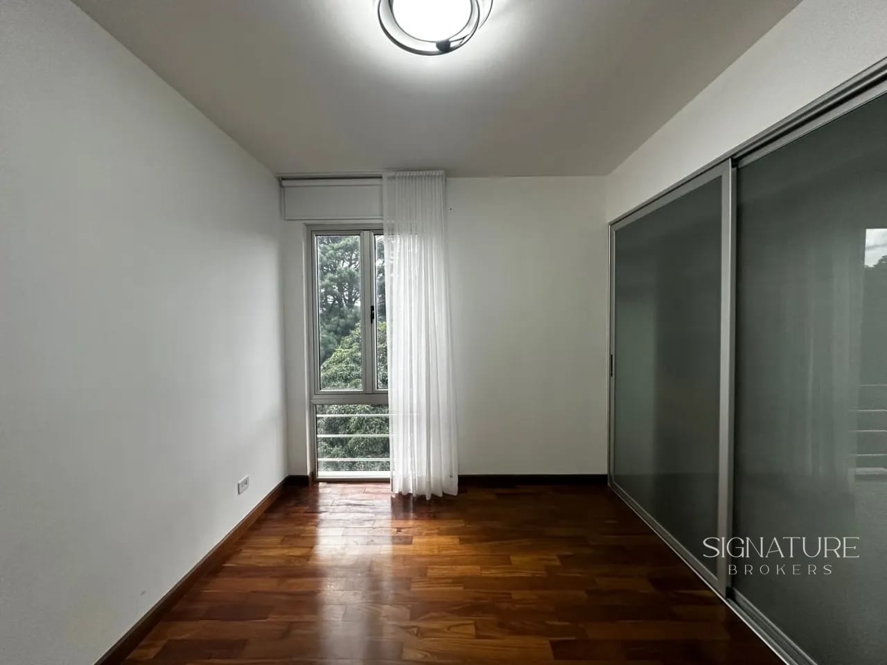 Apartamento en Renta – Oakland 12-24 Zona 10 — Apartamento en Alquiler en Zona 10, Guatemala, Ciudad — foto 4 de 9