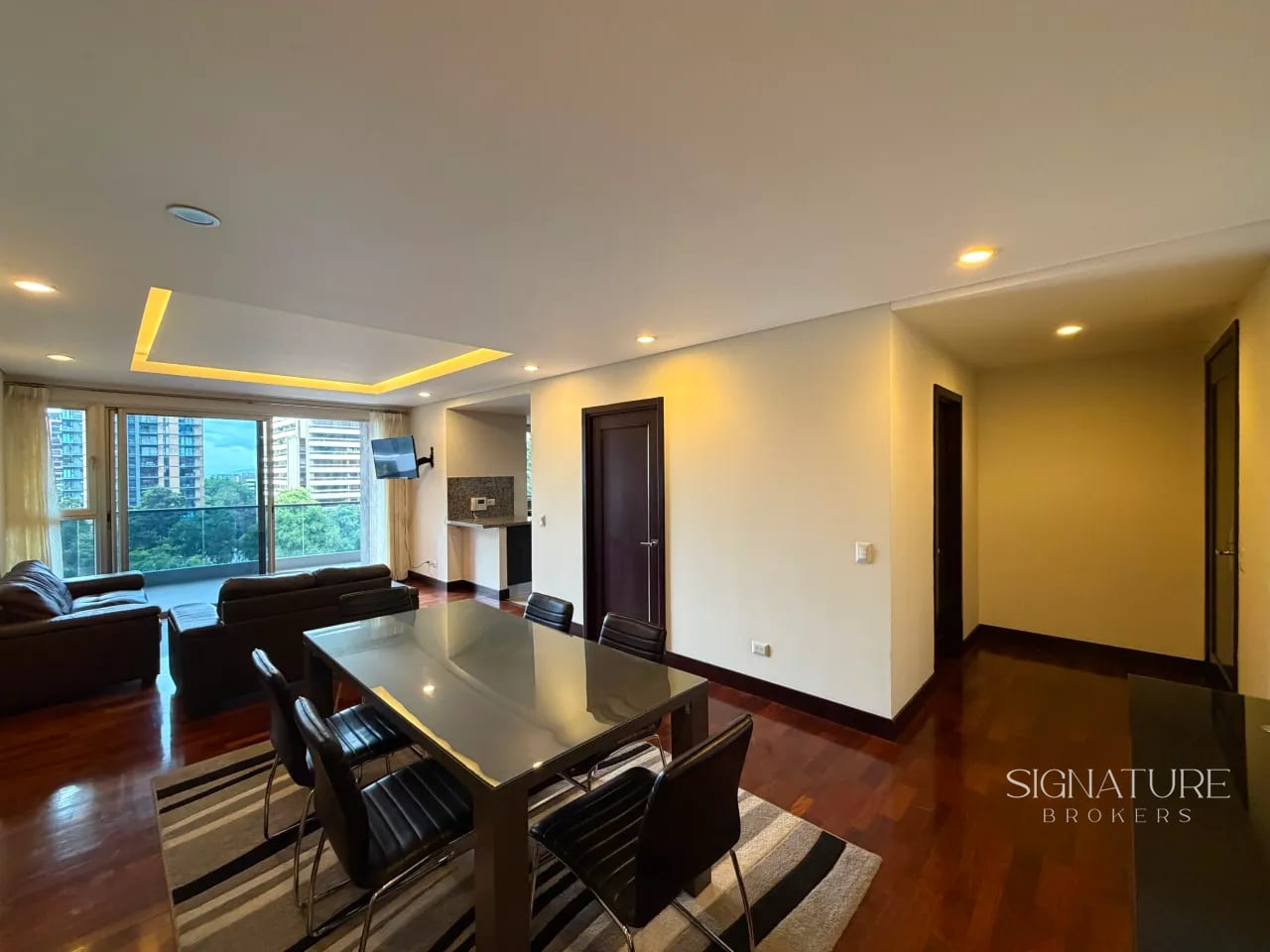 Edificio SANTA SOFÍA Z10 — Apartamento en Alquiler en Zona 10, Guatemala, Ciudad — foto 7 de 10