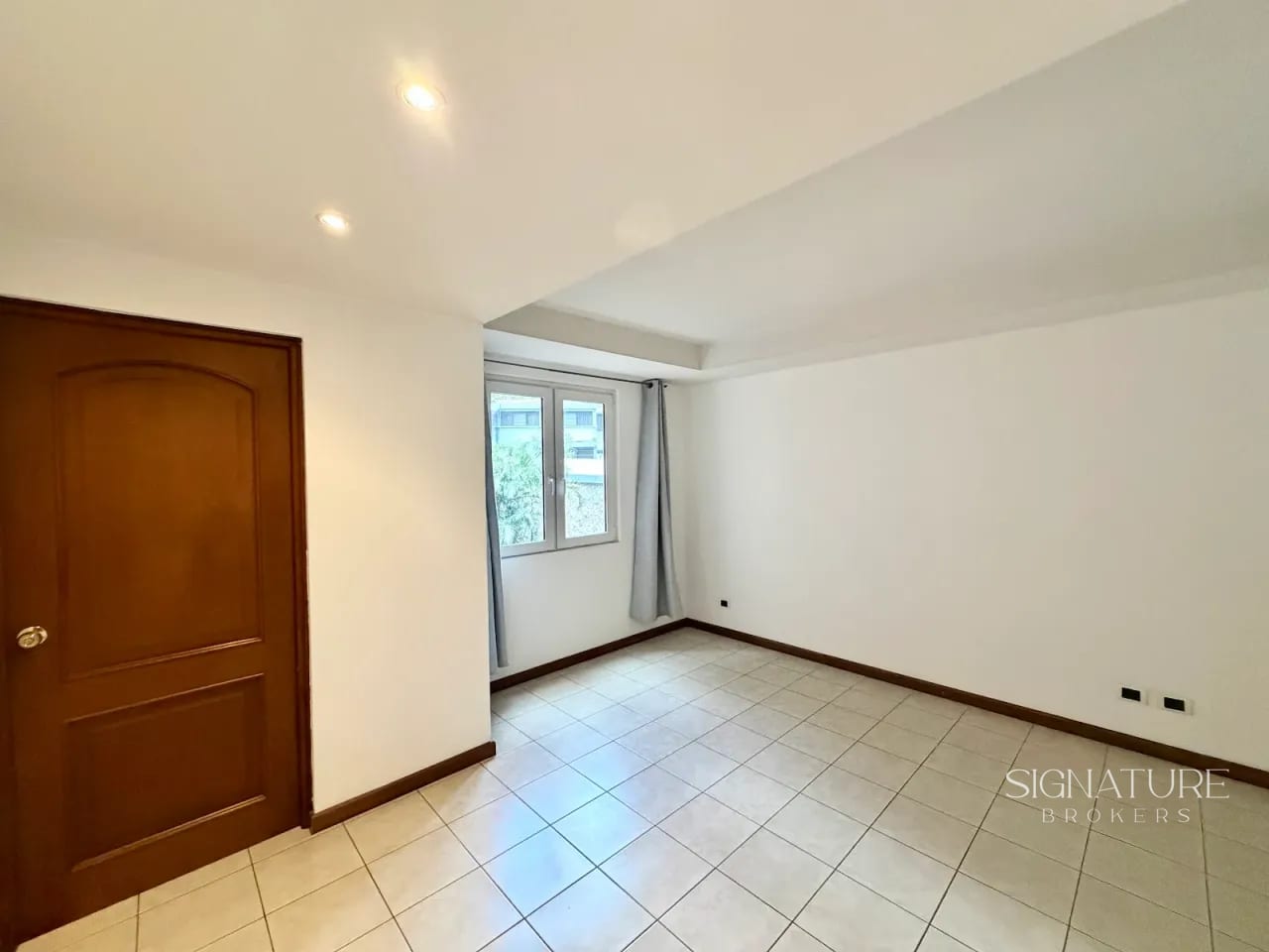 Apartamento en Renta – La Candelaria Z.14 — Apartamento en Alquiler en La Candelaria, Zona 14, Guatemala, Ciudad — foto 4 de 10
