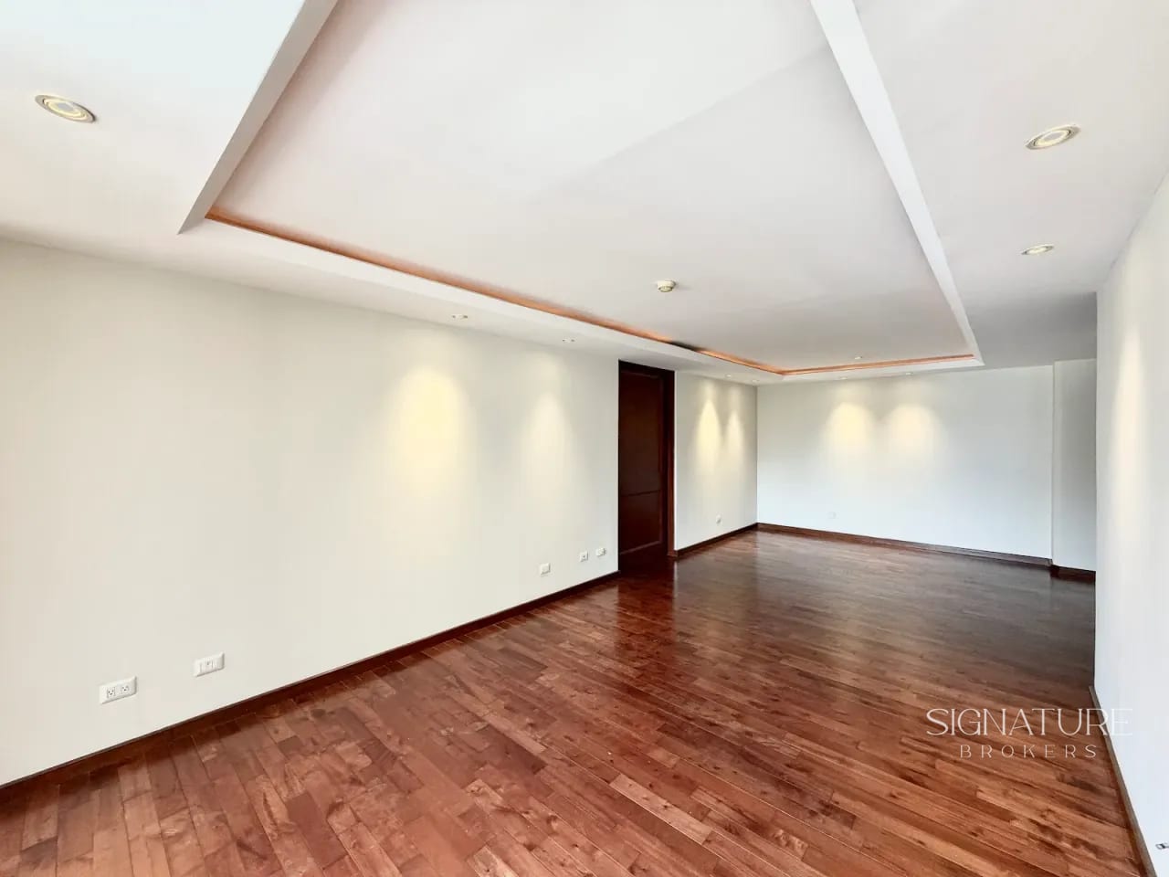 Apartamento en Renta – Tiffany II Z.10 — Apartamento en Alquiler en Tiffany II, Zona 10, Guatemala, Ciudad — foto 4 de 10