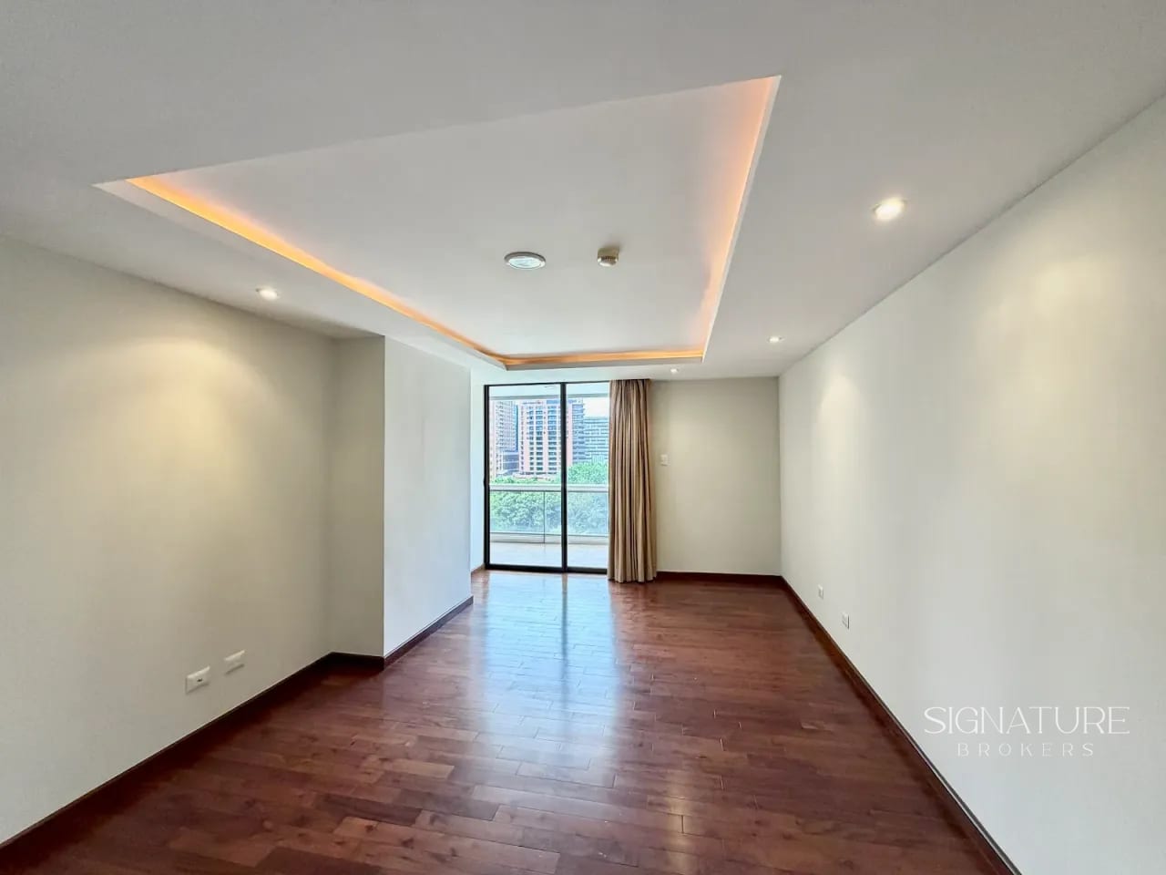 Apartamento en Renta – Tiffany II Z.10 — Apartamento en Alquiler en Tiffany II, Zona 10, Guatemala, Ciudad — foto 7 de 10