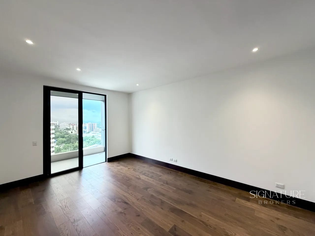 Apartamento en venta - Vistana, Z.14 — Apartamento en Venta en Vistana, Zona 14, Guatemala, Ciudad — foto 5 de 10