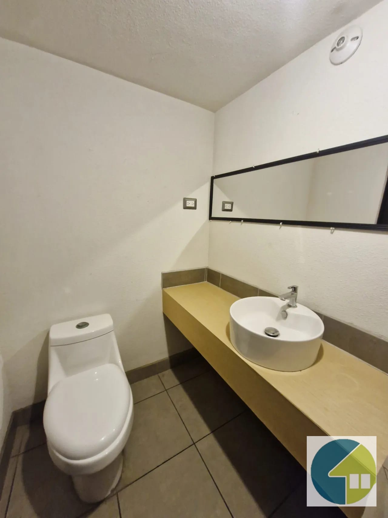 Apartamento Tipo Efficiency en Torre Villa Sol — Apartamento en Alquiler en Torre Villasol, Zona 12, Guatemala, Ciudad — foto 4 de 14