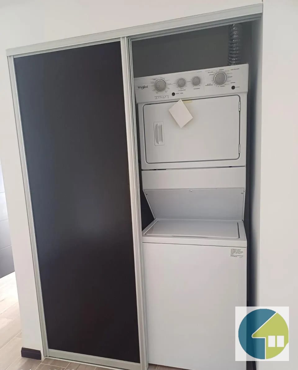 Lavandería — Apartamento en Renta en Zona 14 – Segheria — Apartamento en Alquiler en Segheria, Zona 14, Guatemala, Ciudad — foto 8 de 11
