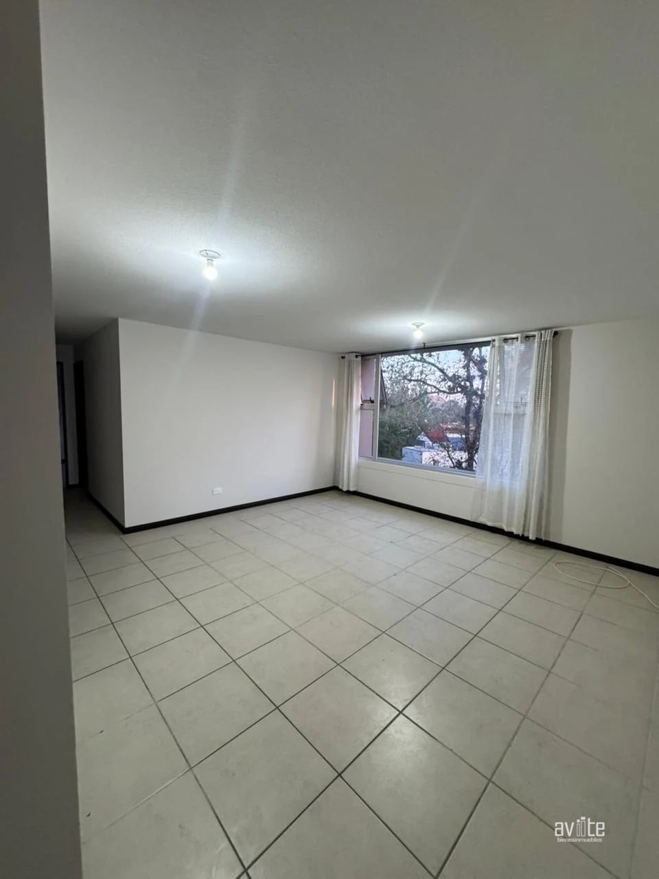 Apartamento de 87 metros, más parqueos en venta, Condado Narano — Apartamento en Venta en Condado Naranjo, Zona 4 Mixco, Guatemala, Ciudad — foto 2 de 11