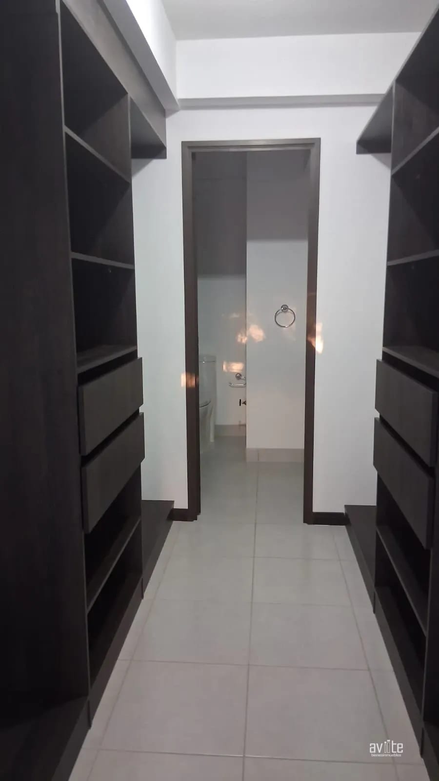 Condado Naranjo, Torres Alegria. Apartamento en nivel 2. Q5,800.00 con mantenimientos incluido — Apartamento en Alquiler en Condado Naranjo, Zona 4 Mixco, Guatemala, Ciudad — foto 9 de 17
