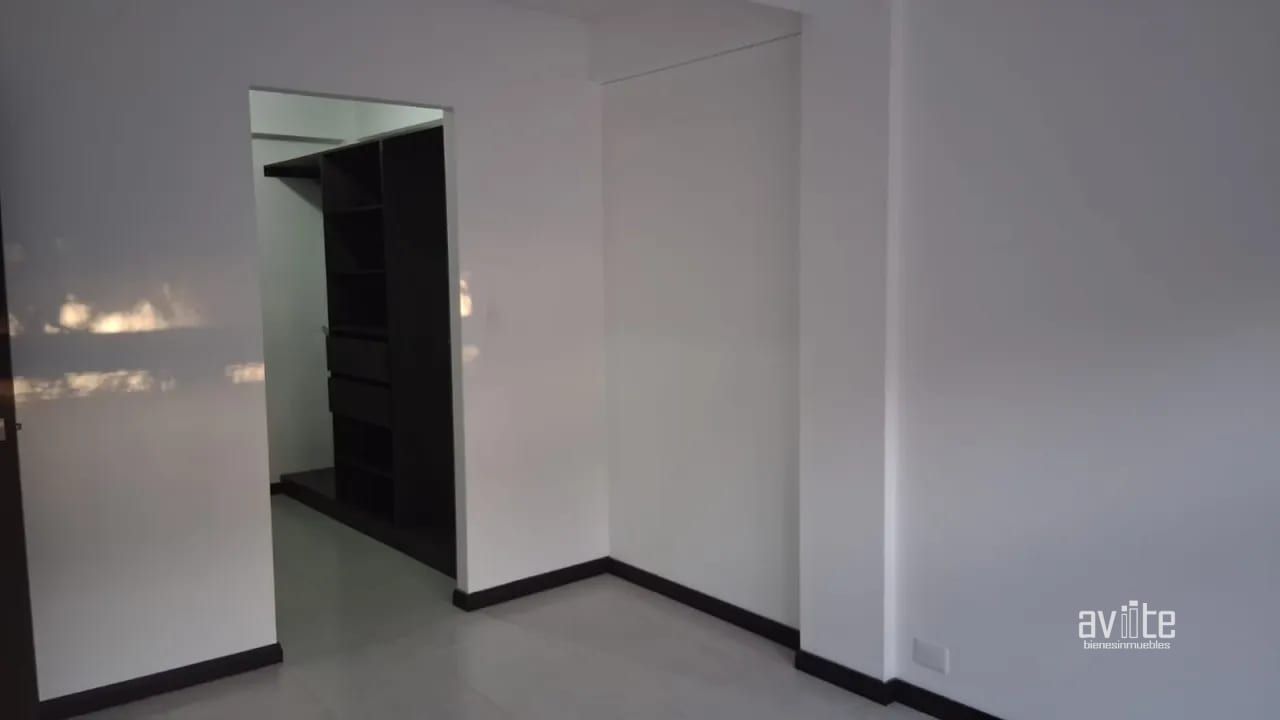 Condado Naranjo, Torres Alegria. Apartamento en nivel 2. Q5,800.00 con mantenimientos incluido — Apartamento en Alquiler en Condado Naranjo, Zona 4 Mixco, Guatemala, Ciudad — foto 8 de 17