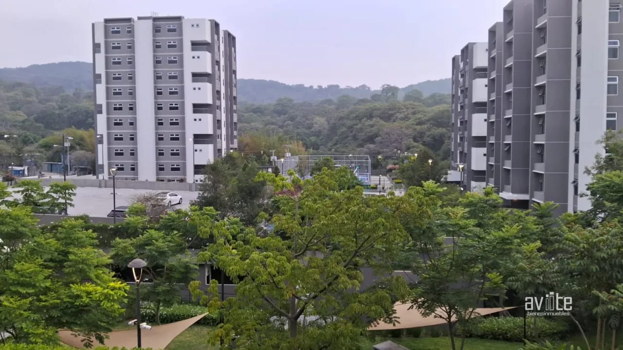 Condado Naranjo, Torres Alegria. Apartamento en nivel 2. Q5,800.00 con mantenimientos incluido — Apartamento en Alquiler en Condado Naranjo, Zona 4 Mixco, Guatemala, Ciudad — foto 12 de 17
