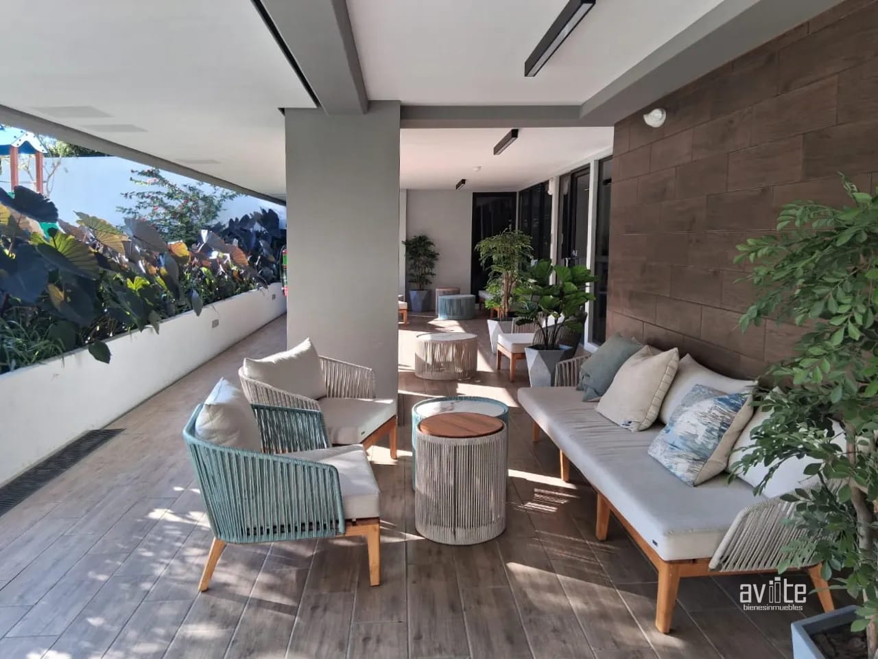 Villa de dos niveles para estrenar con linea blanca. Condado Naranjo — Apartamento en Alquiler en Condado Naranjo, Zona 4 Mixco, Guatemala, Ciudad — foto 10 de 14