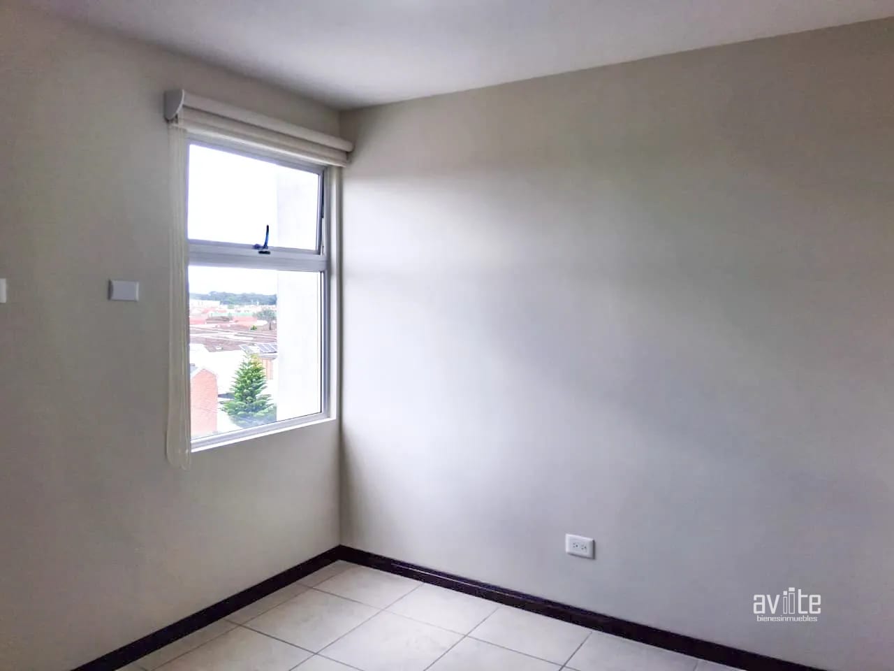 Condado Naranjo, Alegría. 3 habitaciones, 2 baños, 2 parqueos. — Apartamento en Alquiler en Condado Naranjo, Zona 4 Mixco, Guatemala, Ciudad — foto 5 de 12