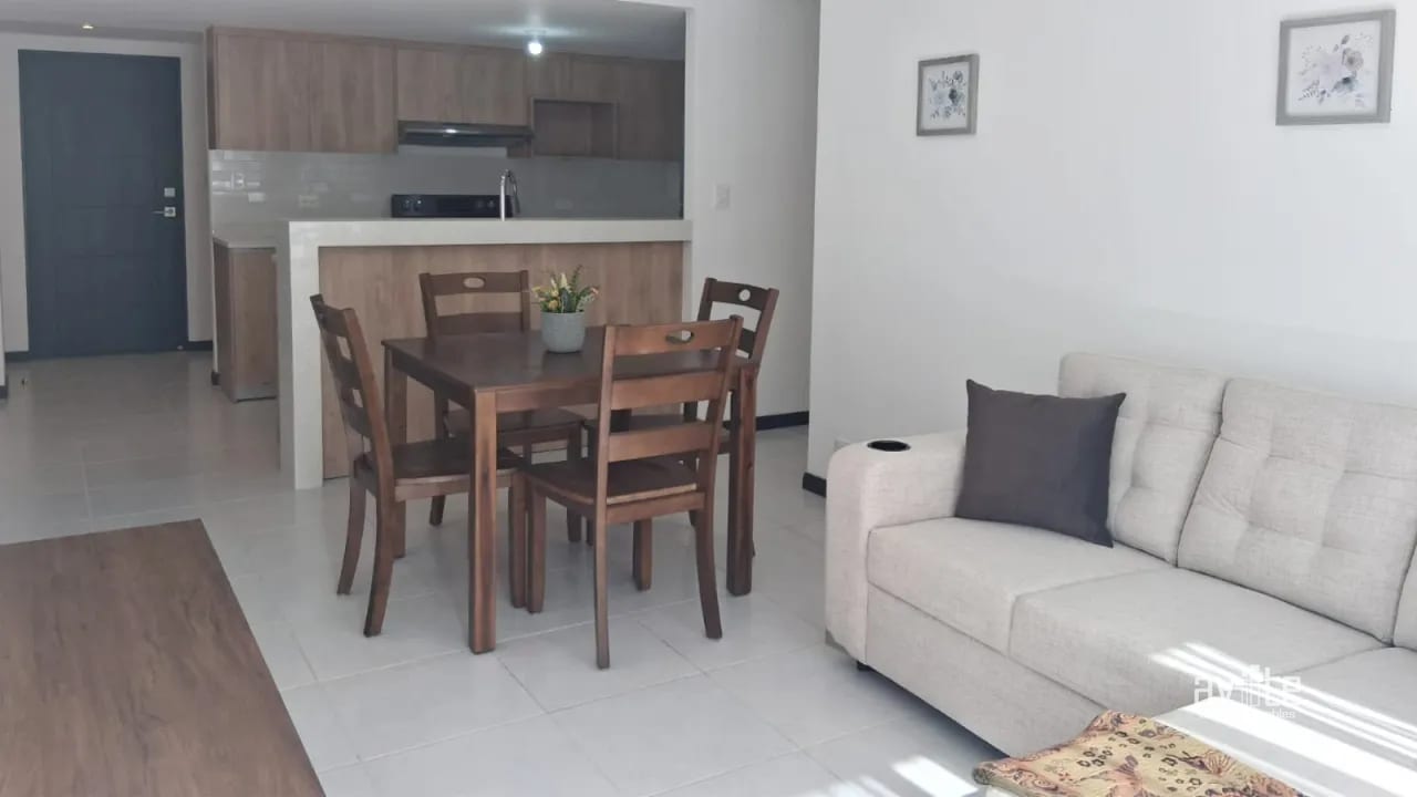 Condado Noranjo, Serena. Apartamento equipado — Apartamento en Alquiler en Condado Naranjo, Zona 4 Mixco, Guatemala, Ciudad — foto 5 de 10
