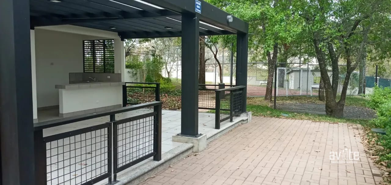 VILLA en alquiler, nivel 1 y 2. Dentro de Alameda Norte Q7,200 — Apartamento en Alquiler en Condado Naranjo, Zona 4 Mixco, Guatemala, Ciudad — foto 11 de 11