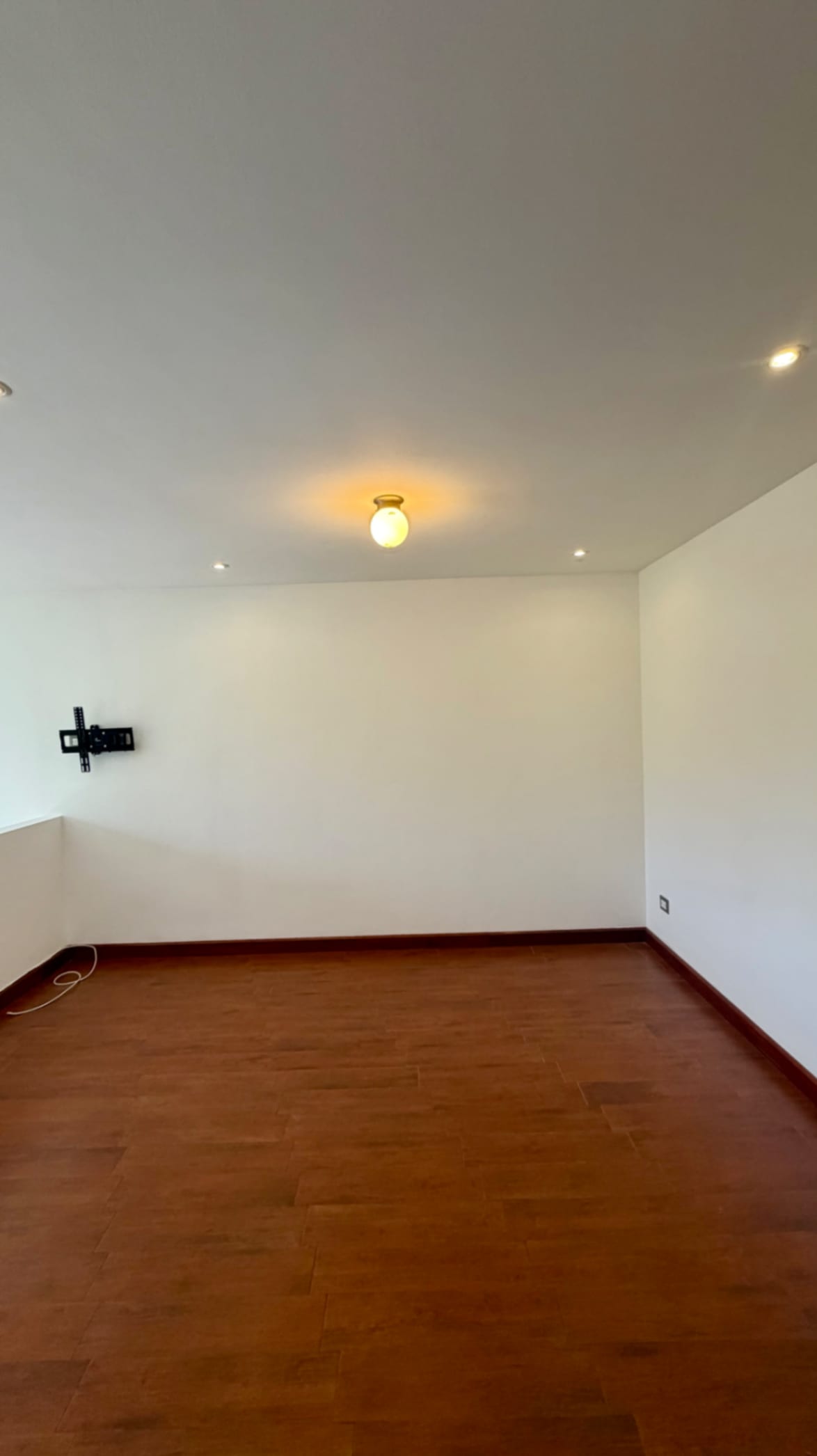 Apartamento tipo Loft - 8 mins de Cayalá — Apartamento en Alquiler en Zona 16, Guatemala, Ciudad — foto 4 de 11