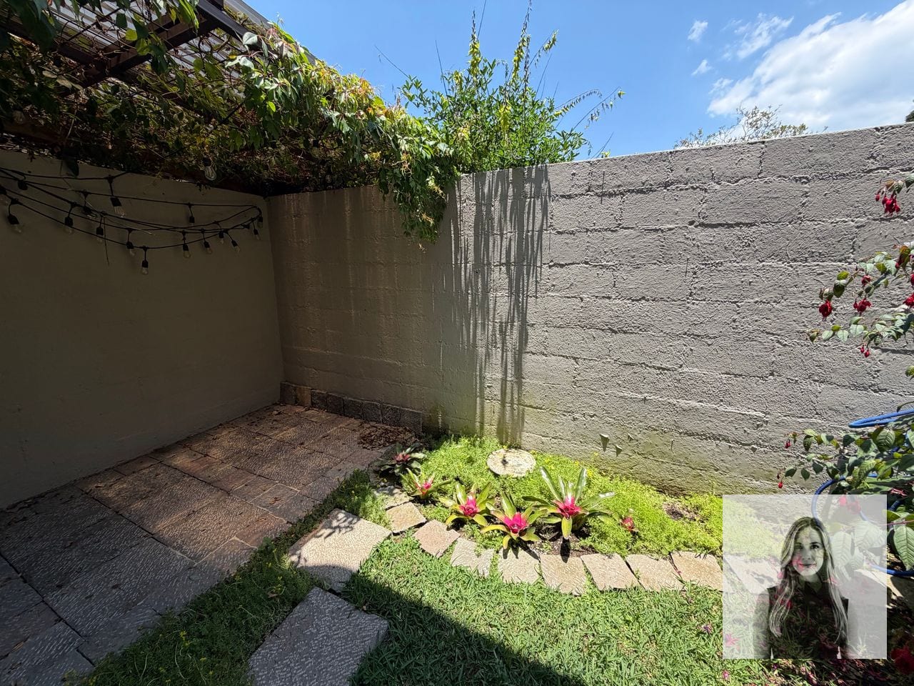 RENTA / KM 16 CAES / APTO. DOS NIVELES — Apartamento en Alquiler en Carretera a El Salvador, Guatemala, Ciudad — foto 4 de 17