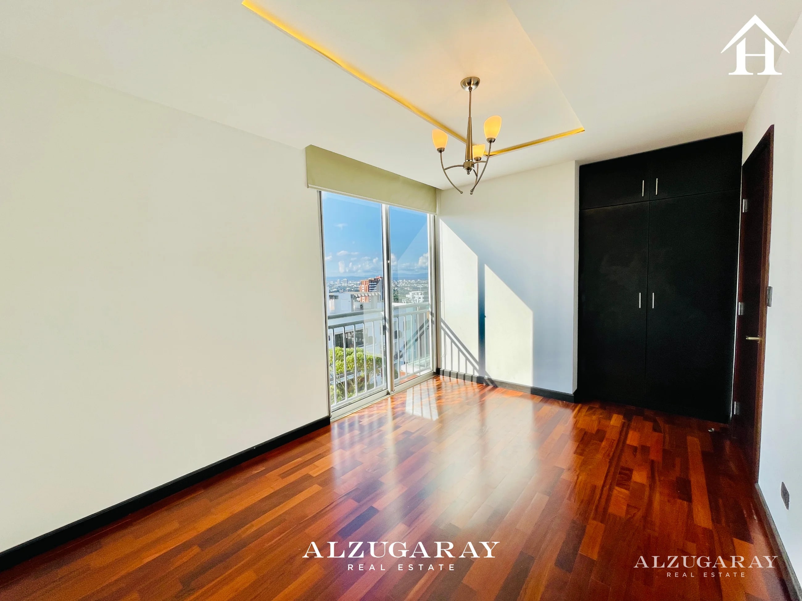 PENTHOUSE C/ AMPLIOS BALCONES - 3 HAB. / VISTA HERMOSA I ZONA 15 — Apartamento en Alquiler en Zona 15, Guatemala, Ciudad — foto 10 de 17
