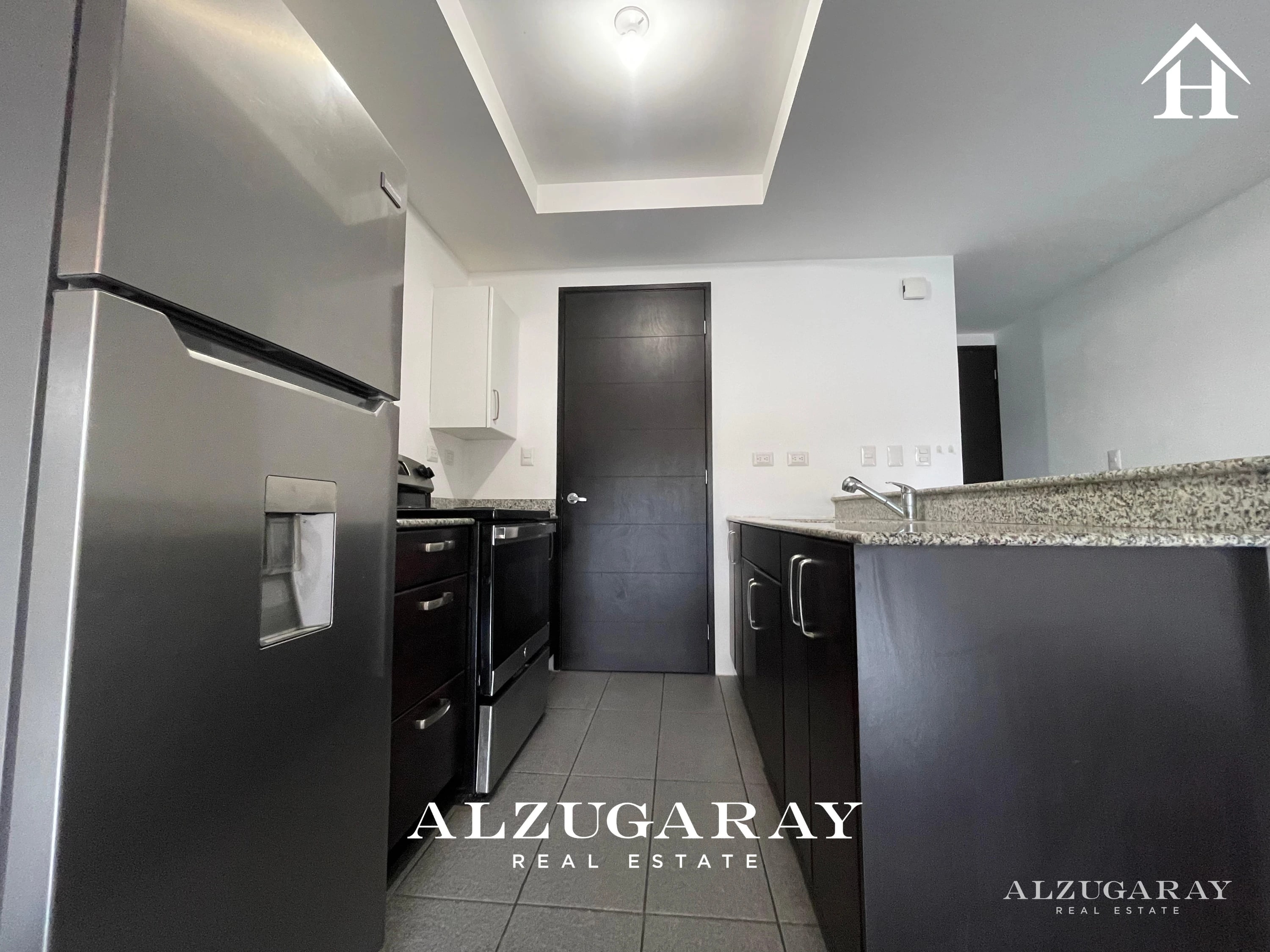 APTO AMPLIO Y MODERNO C/VISTA -2 HAB. / NUEVA CALEDONIA Z. 16 — Apartamento en Venta en Nueva Caledonia, Zona 16, Guatemala, Ciudad — foto 5 de 14
