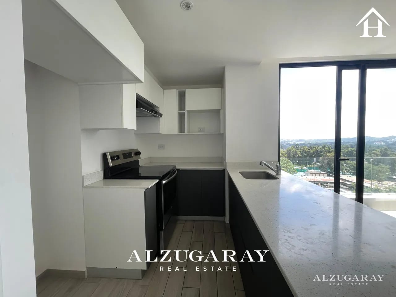 Apartamento en Renta Z.15 | 2 Hab. | Edificio Parque 15 — Apartamento en Alquiler en Parque 15, Zona 15, Guatemala, Ciudad — foto 2 de 10