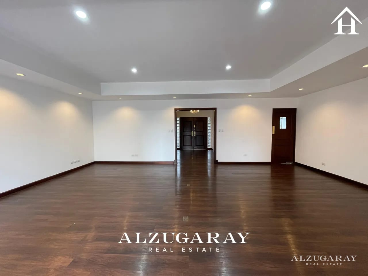 Apartamento en Renta | 2 Hab. | Edificio Zona 14 — Apartamento en Alquiler en Zona 14, Guatemala, Ciudad — foto 3 de 12