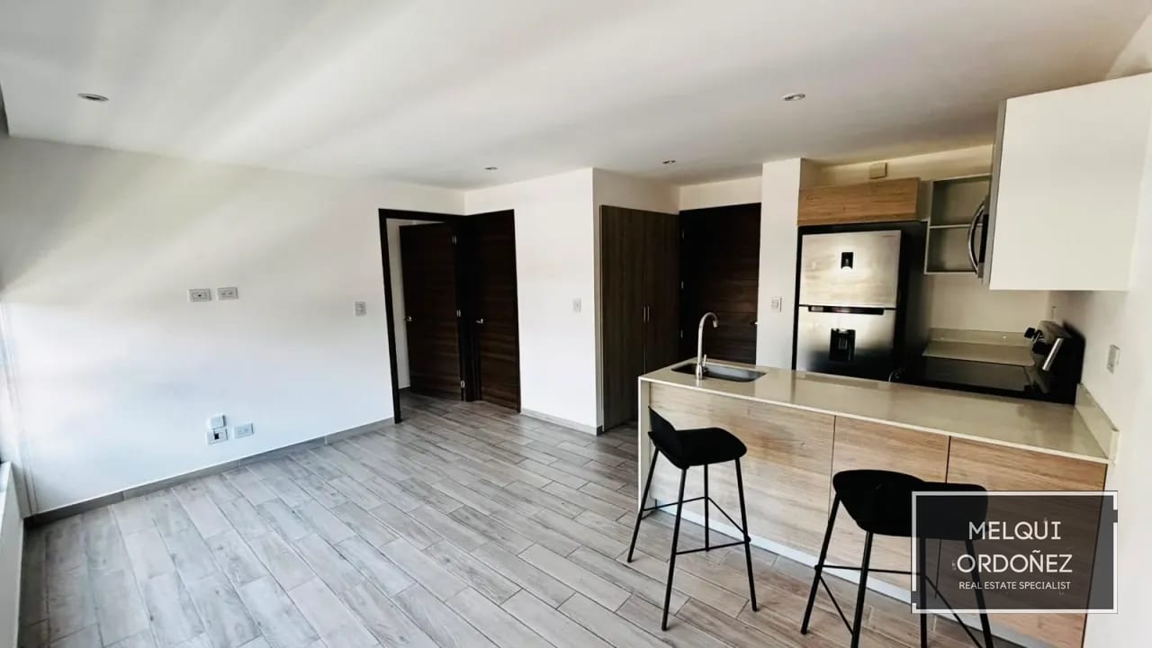 Excelente oportunidad de inversión en Zona 10 — Apartamento en Venta en Parque 10, Zona 10, Guatemala, Ciudad — foto 1 de 16