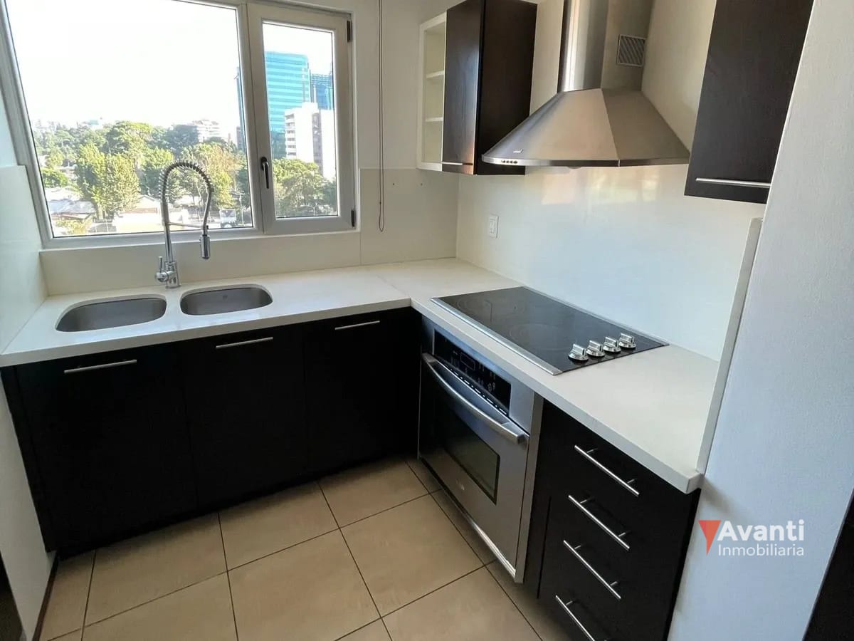 Alquiler Apartamento Zona 14 — Apartamento en Alquiler en Zona 14, Guatemala, Ciudad — foto 5 de 12