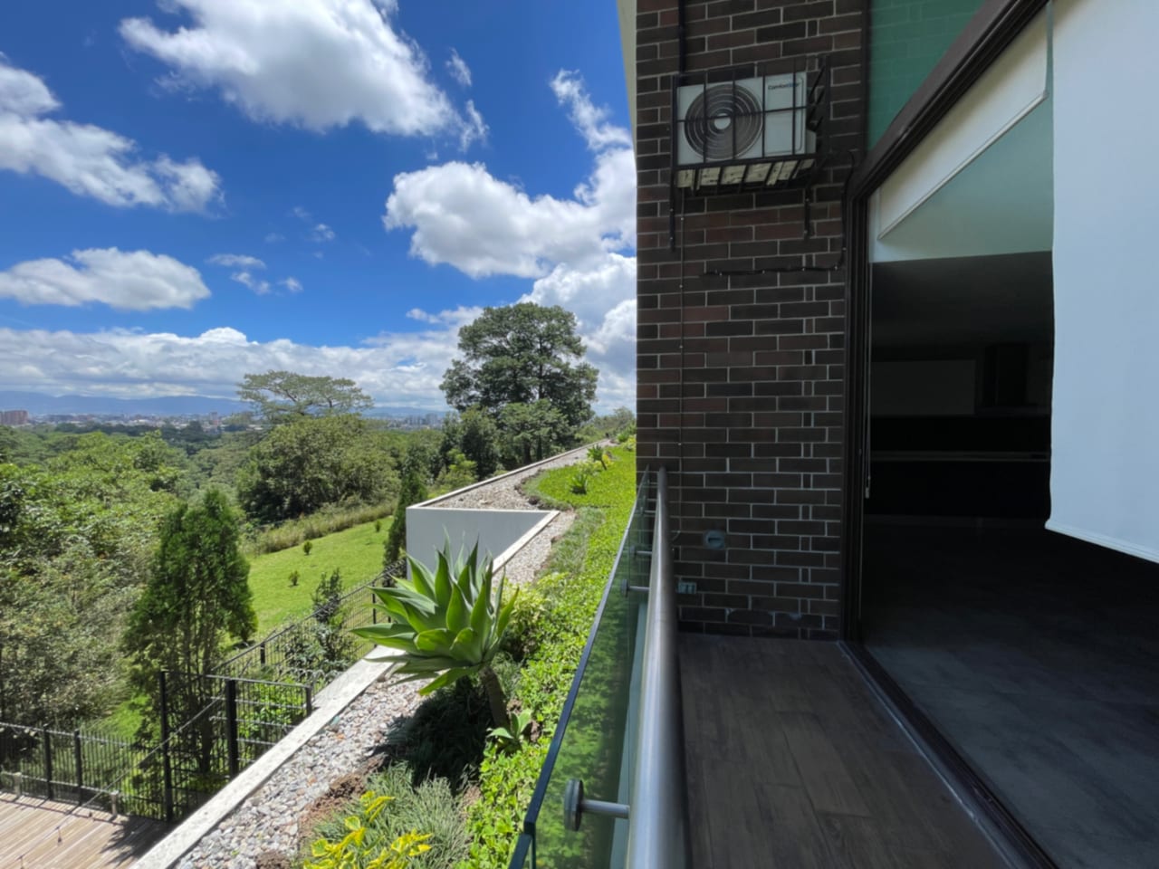 Viu Cayalá Zona 16, Apartamento Renta 2 Dormitorios, 2 Niveles,, Dormitorio de Servicio 152 MTS2, Amenidades — Apartamento en Alquiler en Ciudad Cayalá, Zona 16, Guatemala, Ciudad — foto 8 de 14