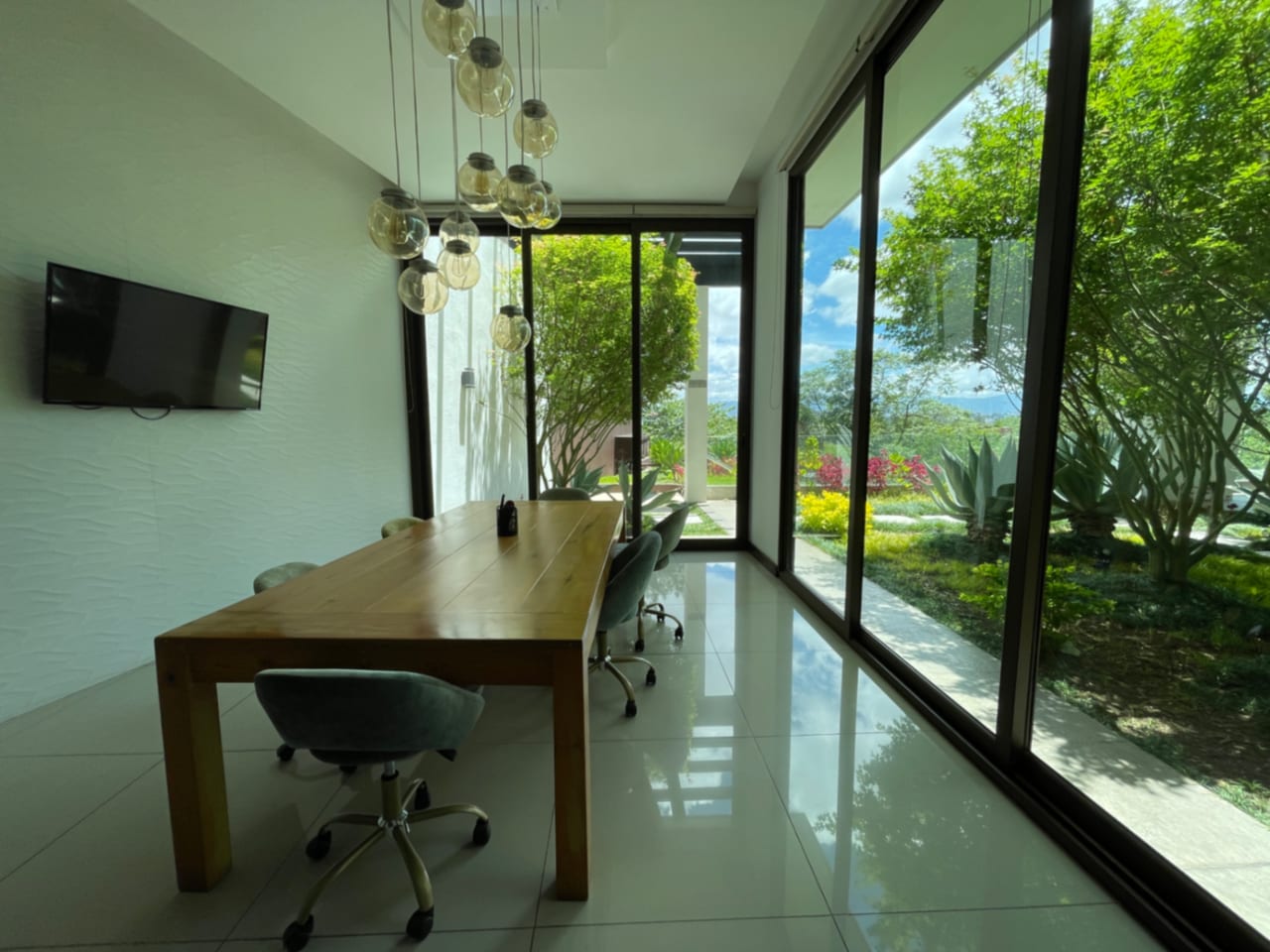 Viu Cayalá Zona 16, Apartamento Renta 2 Dormitorios, 2 Niveles,, Dormitorio de Servicio 152 MTS2, Amenidades — Apartamento en Alquiler en Ciudad Cayalá, Zona 16, Guatemala, Ciudad — foto 12 de 14