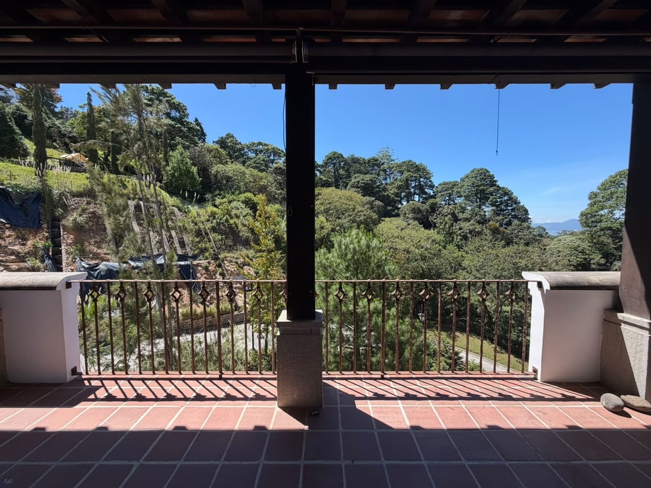 Apartamento Albereda de la Española 286MTS2 Dorm Servicio 2 Parqueos) — Apartamento en Alquiler en Muxbal, Guatemala, Ciudad — foto 16 de 16