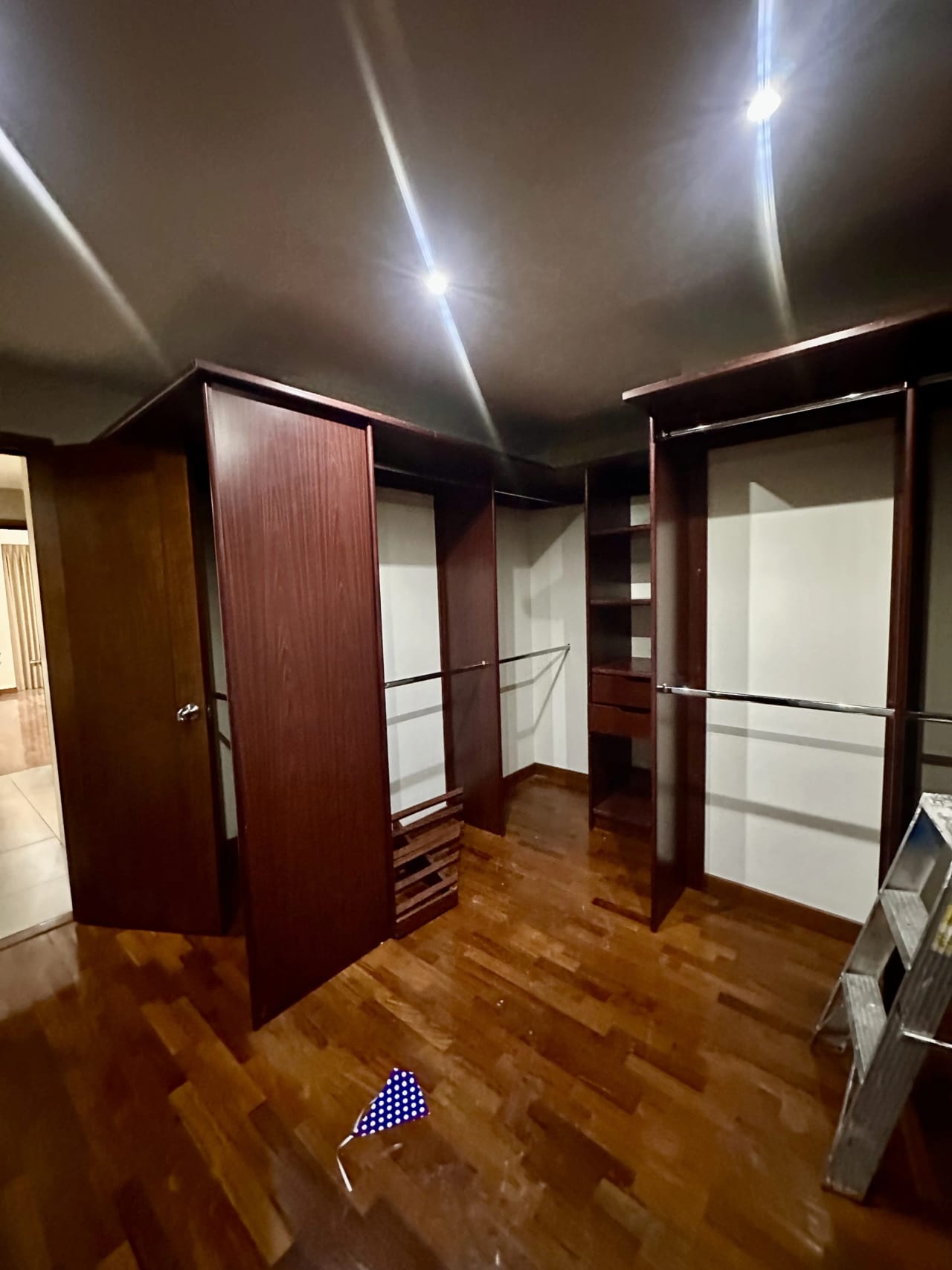 Amplio Apartamento en Venta Zona 14 a una Cuadra de las Americas — Apartamento en Venta en Akoya, Zona 14, Guatemala, Ciudad — foto 17 de 17